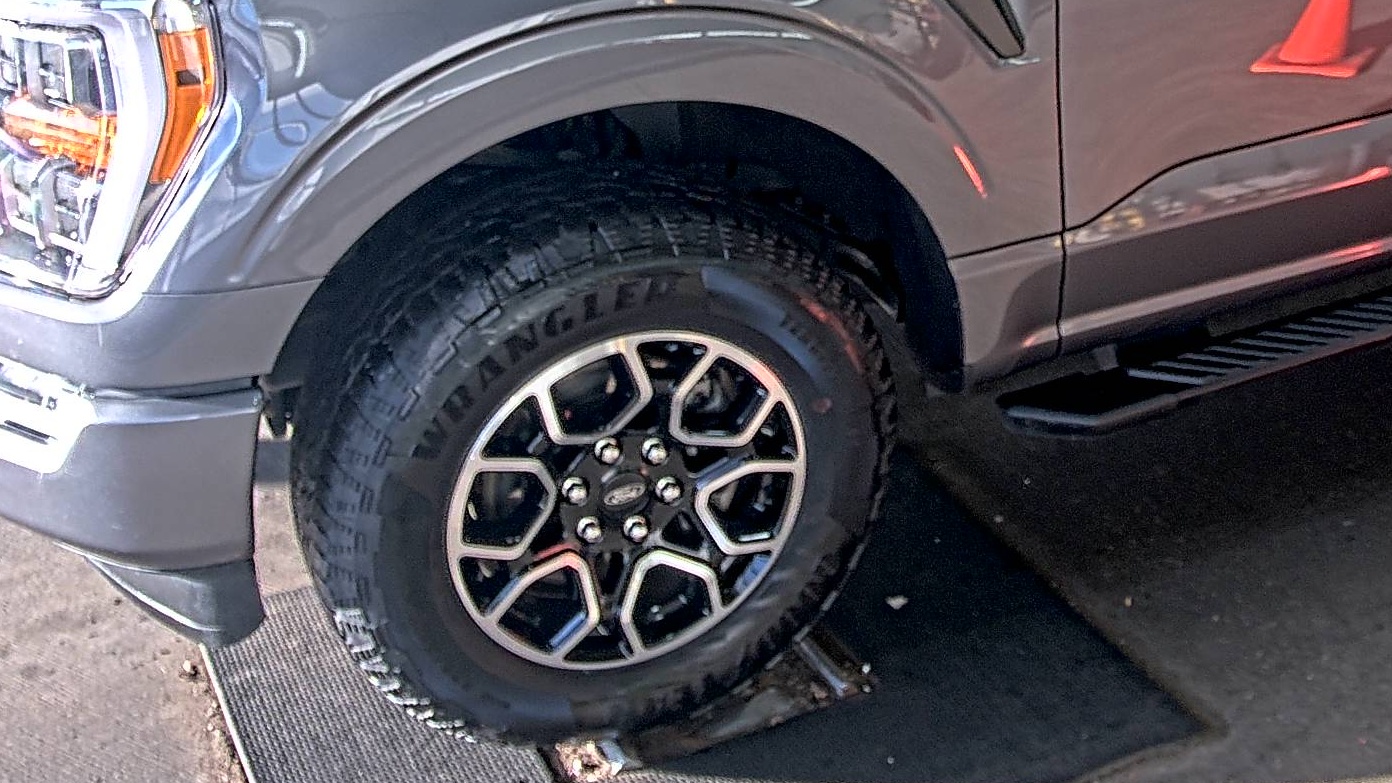 2023 Ford F-150 XLT AWD