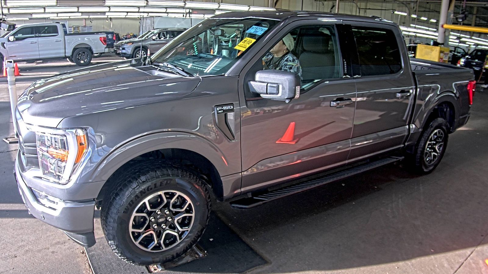 2023 Ford F-150 XLT AWD