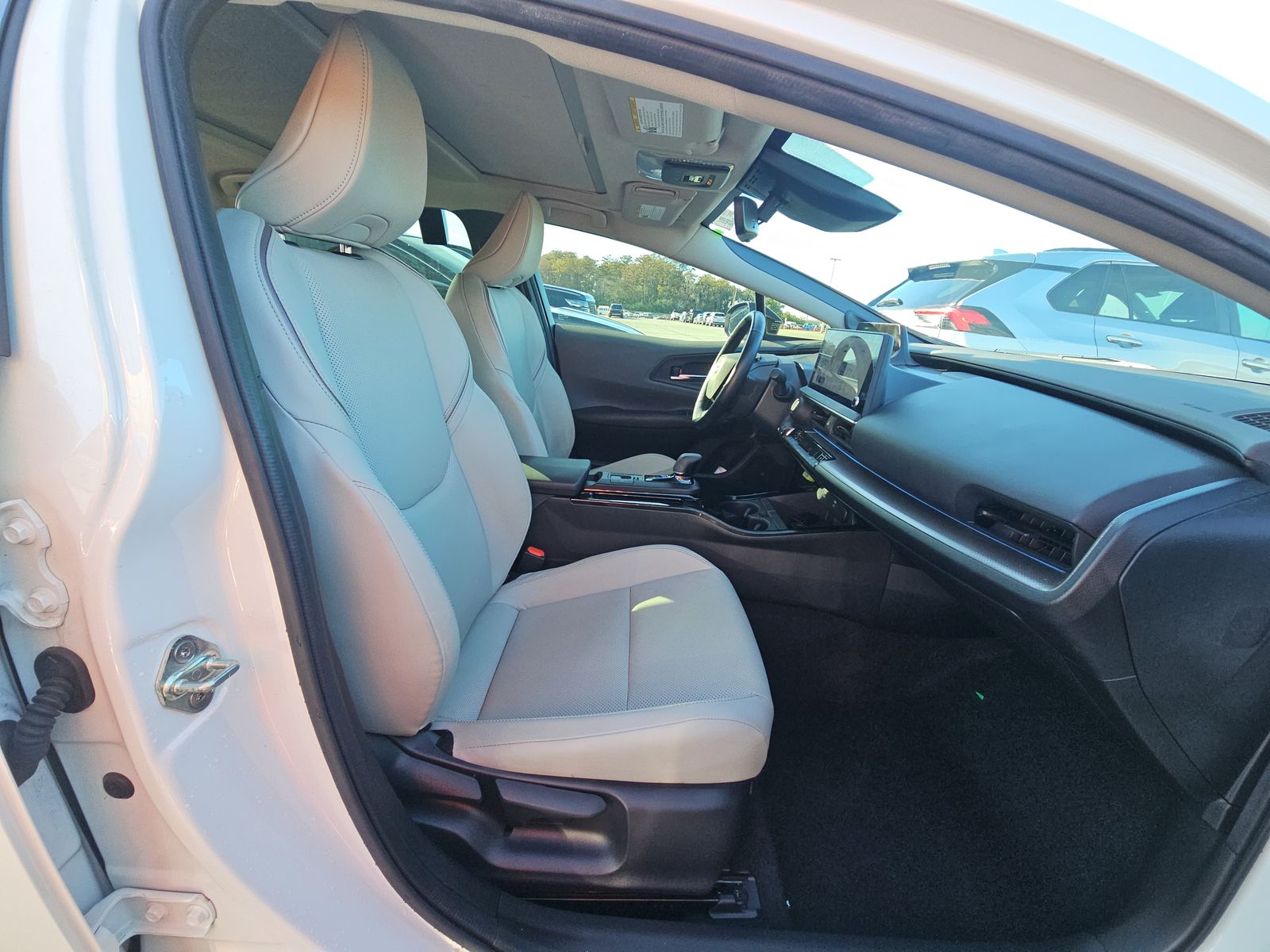 2024 Toyota Prius Limited FWD