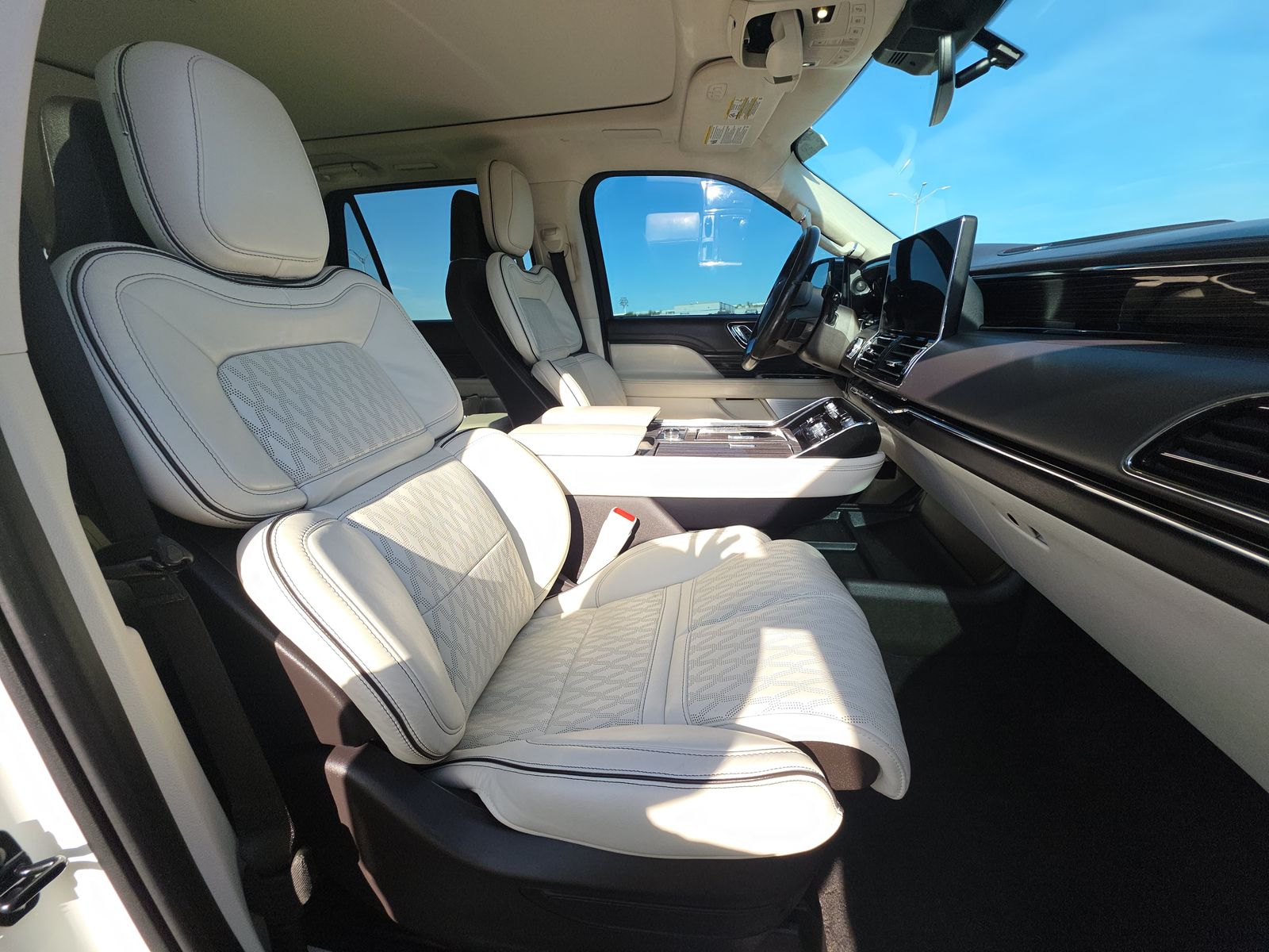 2024 Lincoln Navigator L Black Label AWD