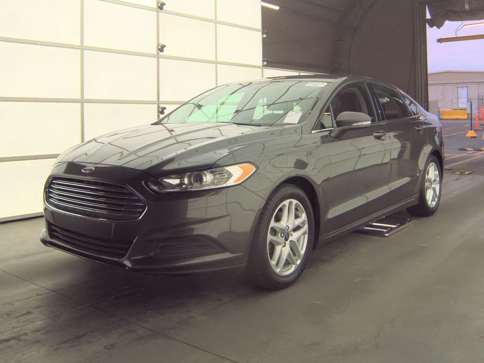 2016 Ford Fusion SE FWD