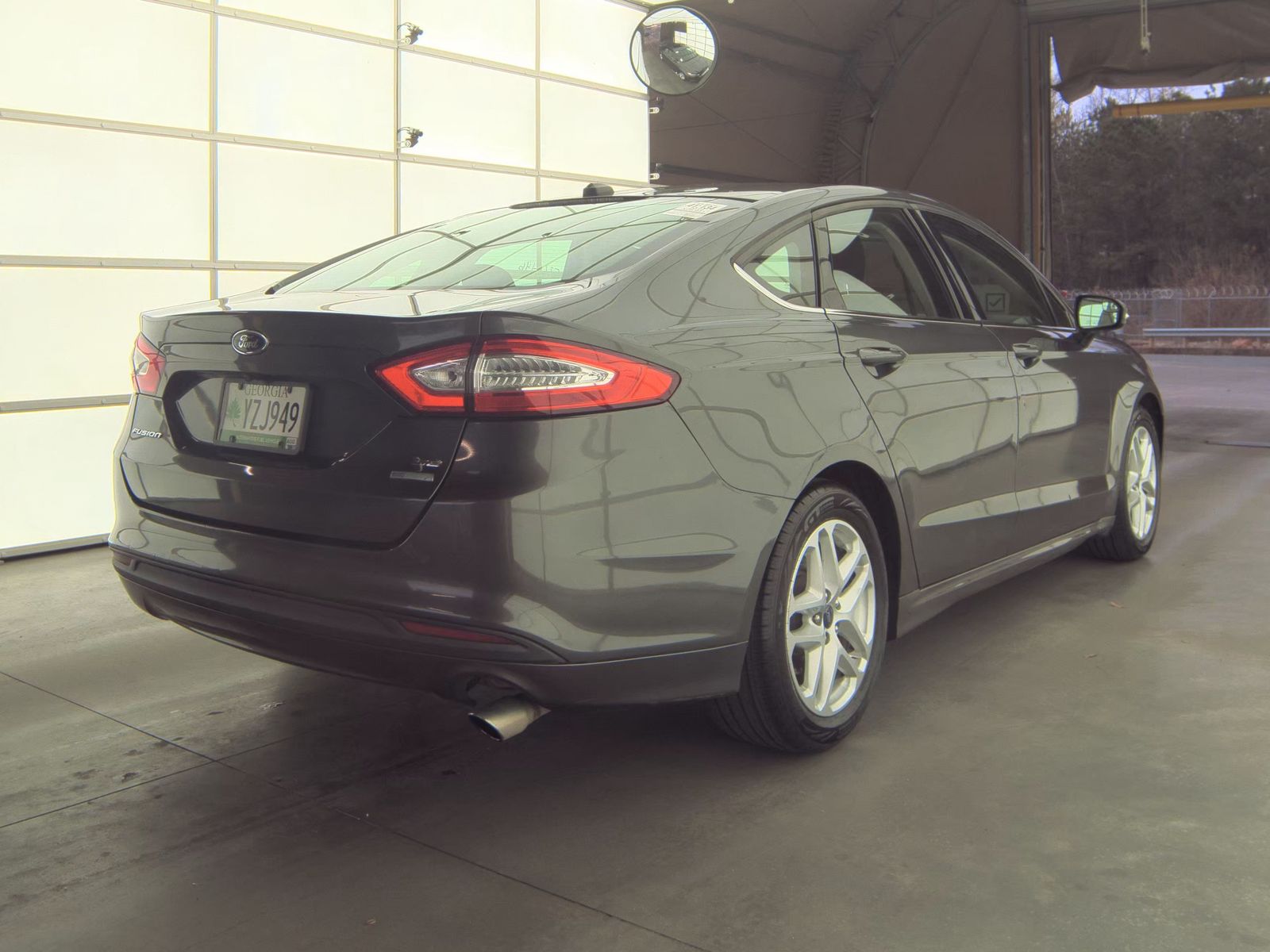 2016 Ford Fusion SE FWD