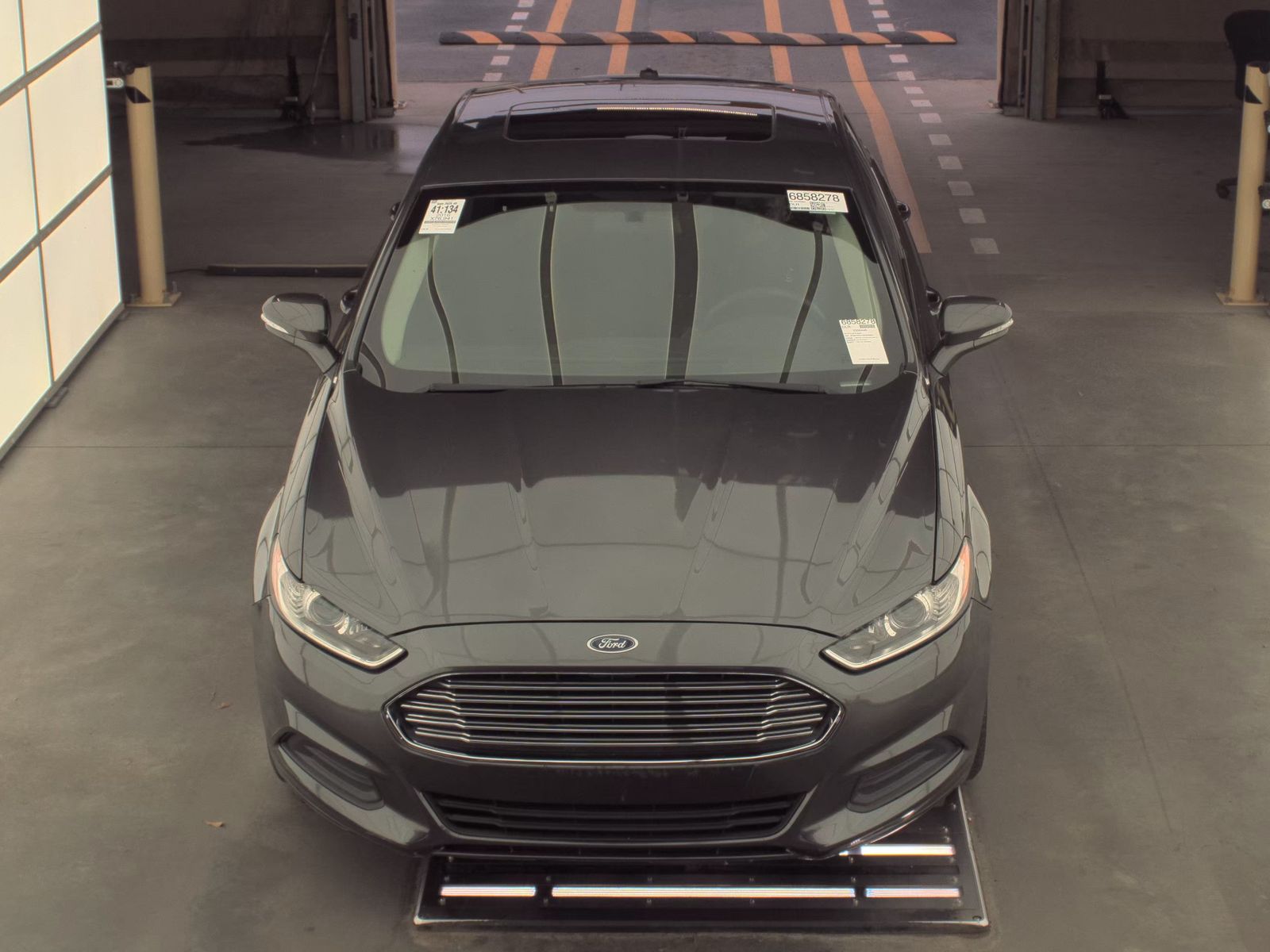 2016 Ford Fusion SE FWD