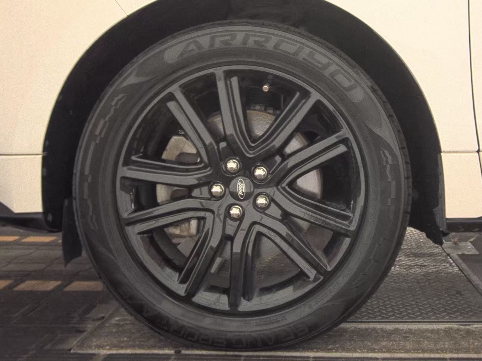 2022 Ford Edge ST-Line AWD