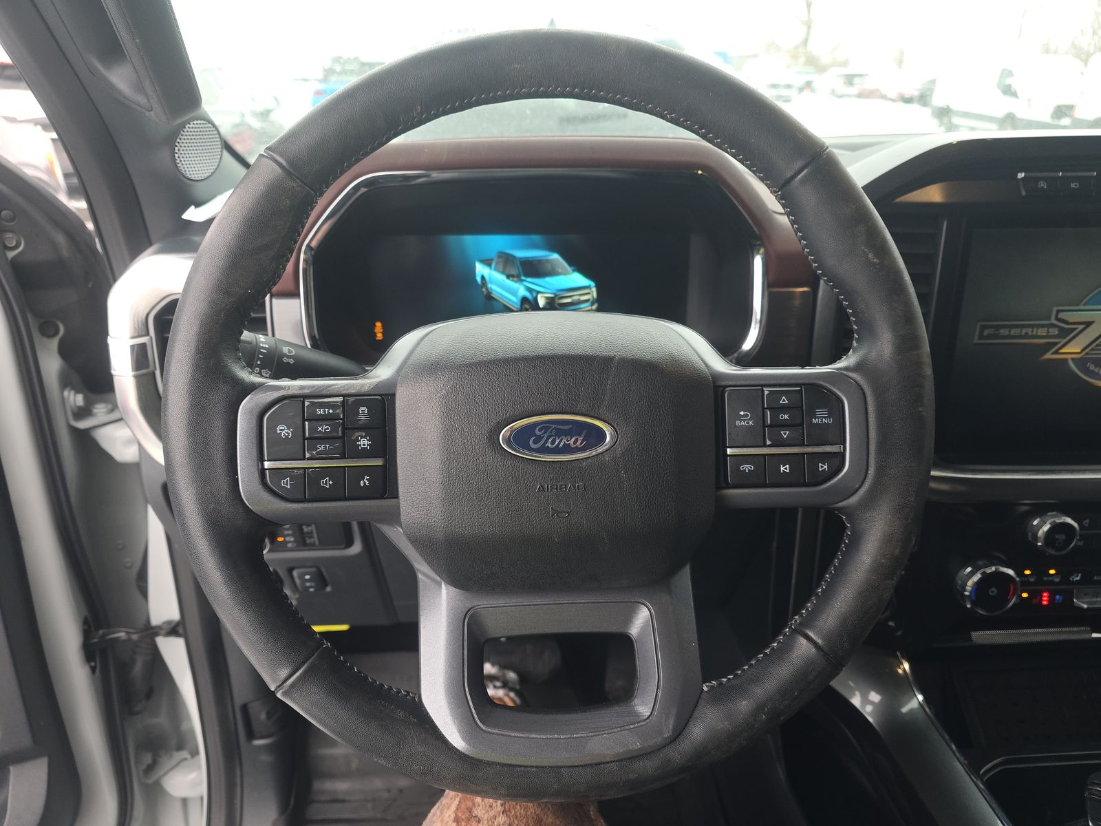 2023 Ford F-150 Lariat AWD