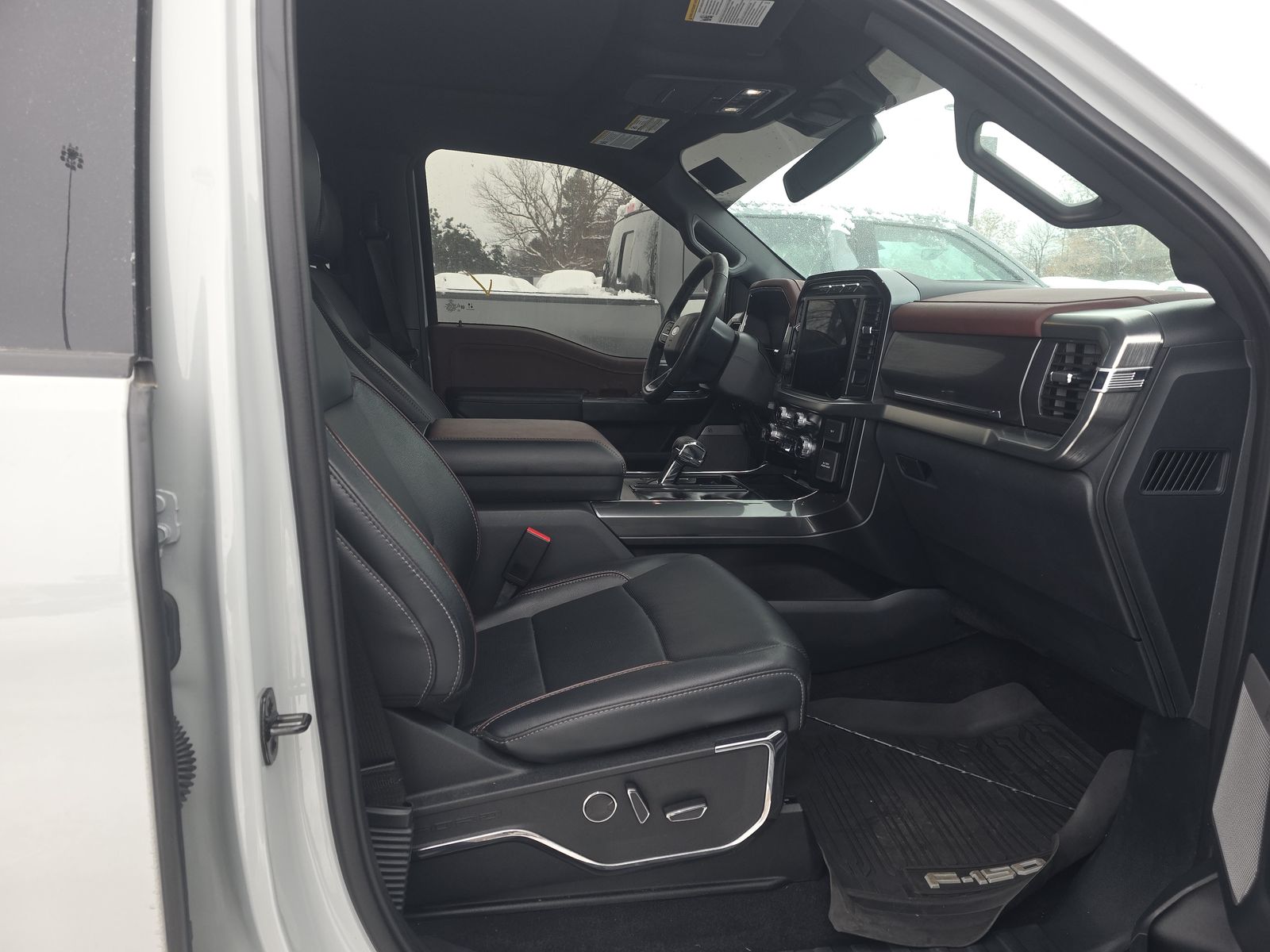 2023 Ford F-150 Lariat AWD