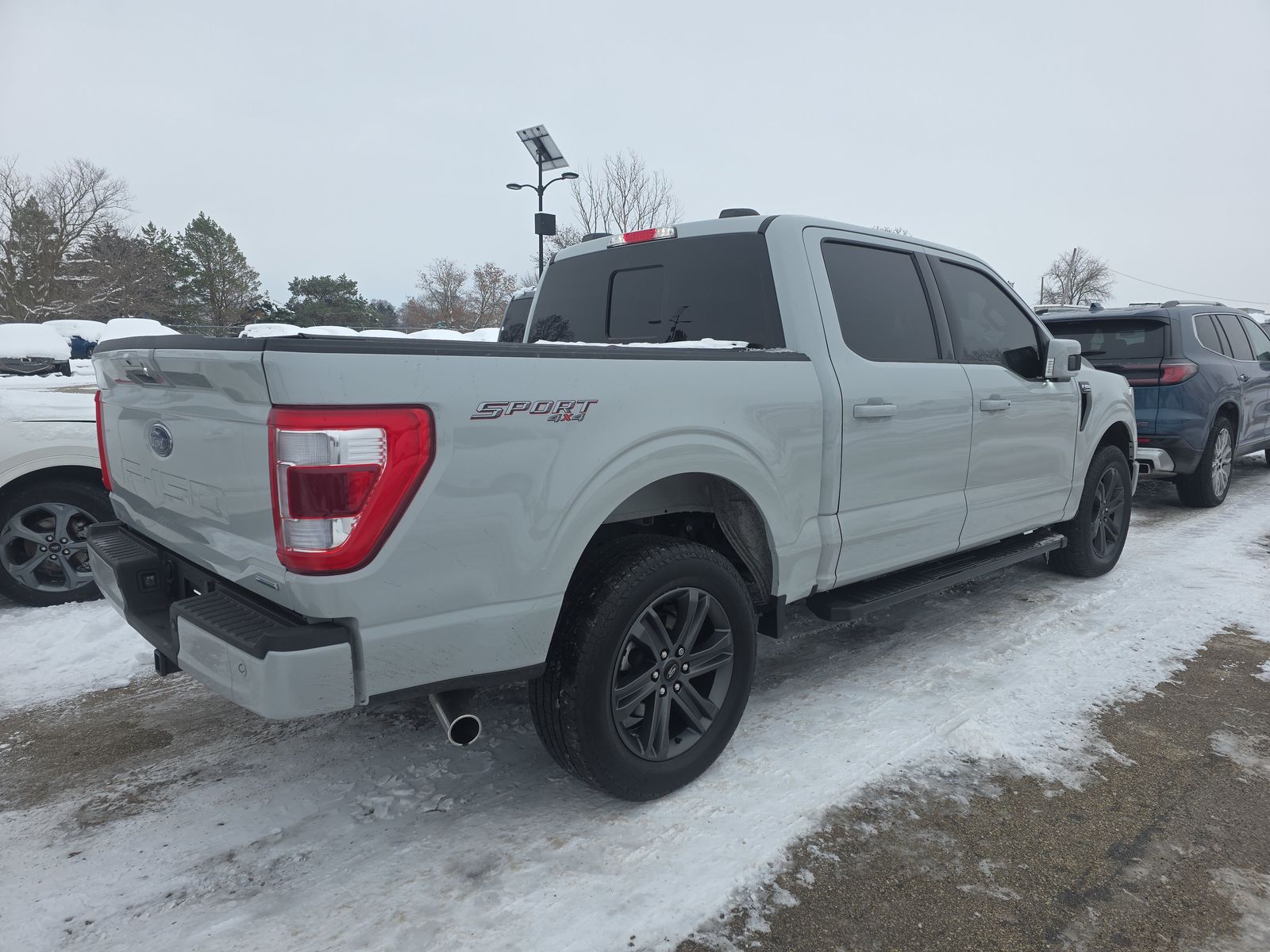 2023 Ford F-150 Lariat AWD