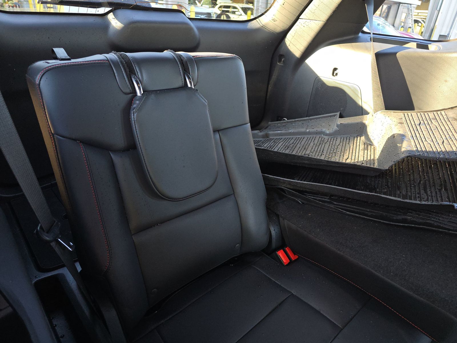 2025 Ford Explorer ST-Line AWD