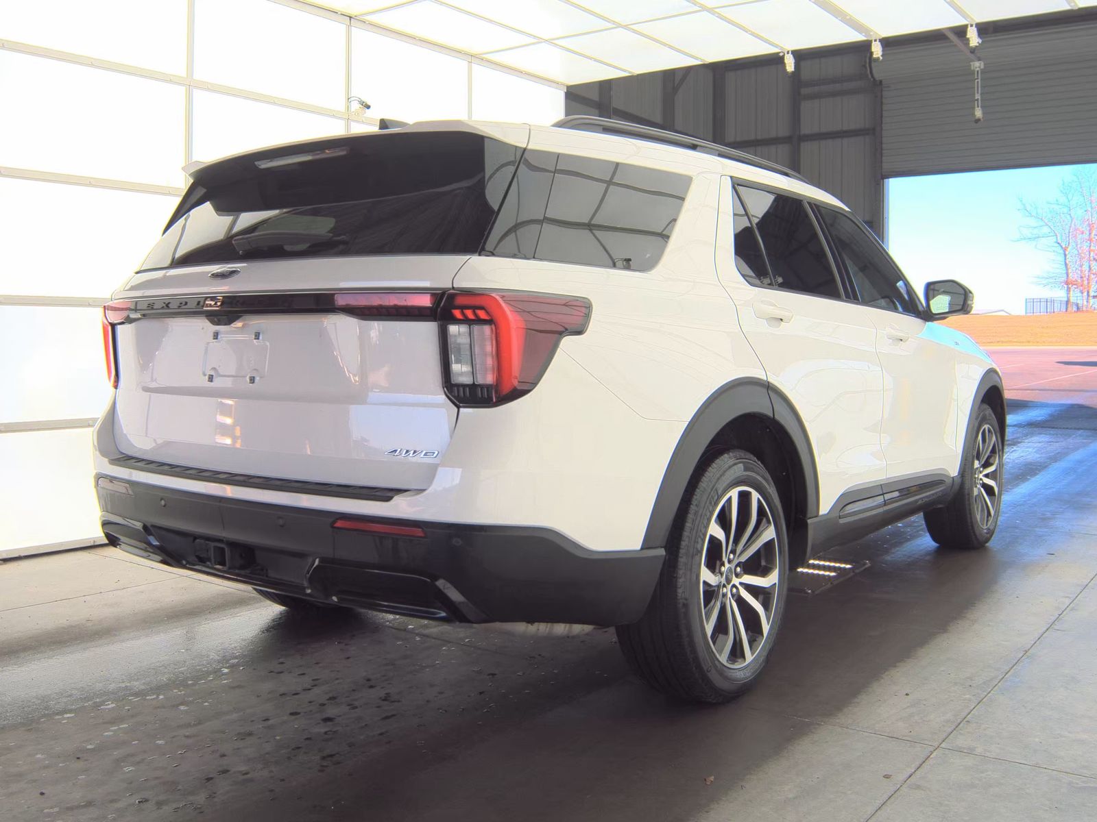 2025 Ford Explorer ST-Line AWD