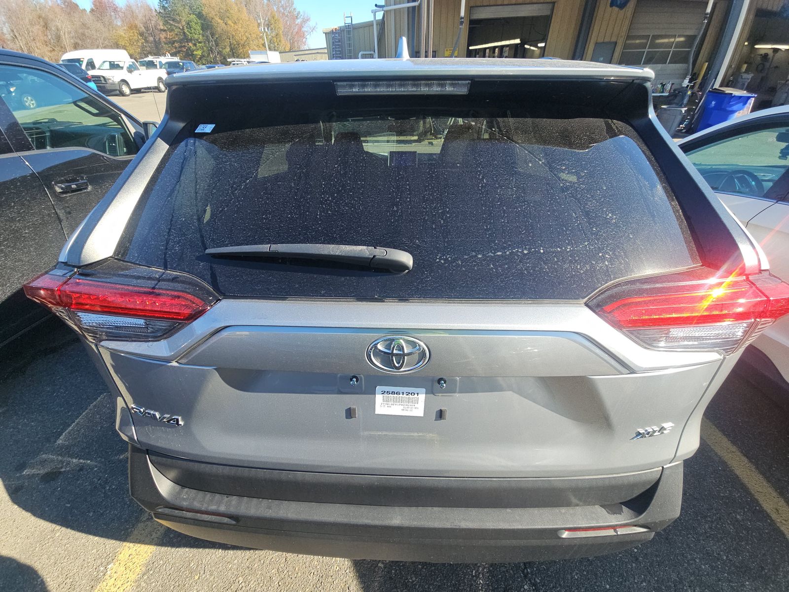 2023 Toyota RAV4 XLE FWD