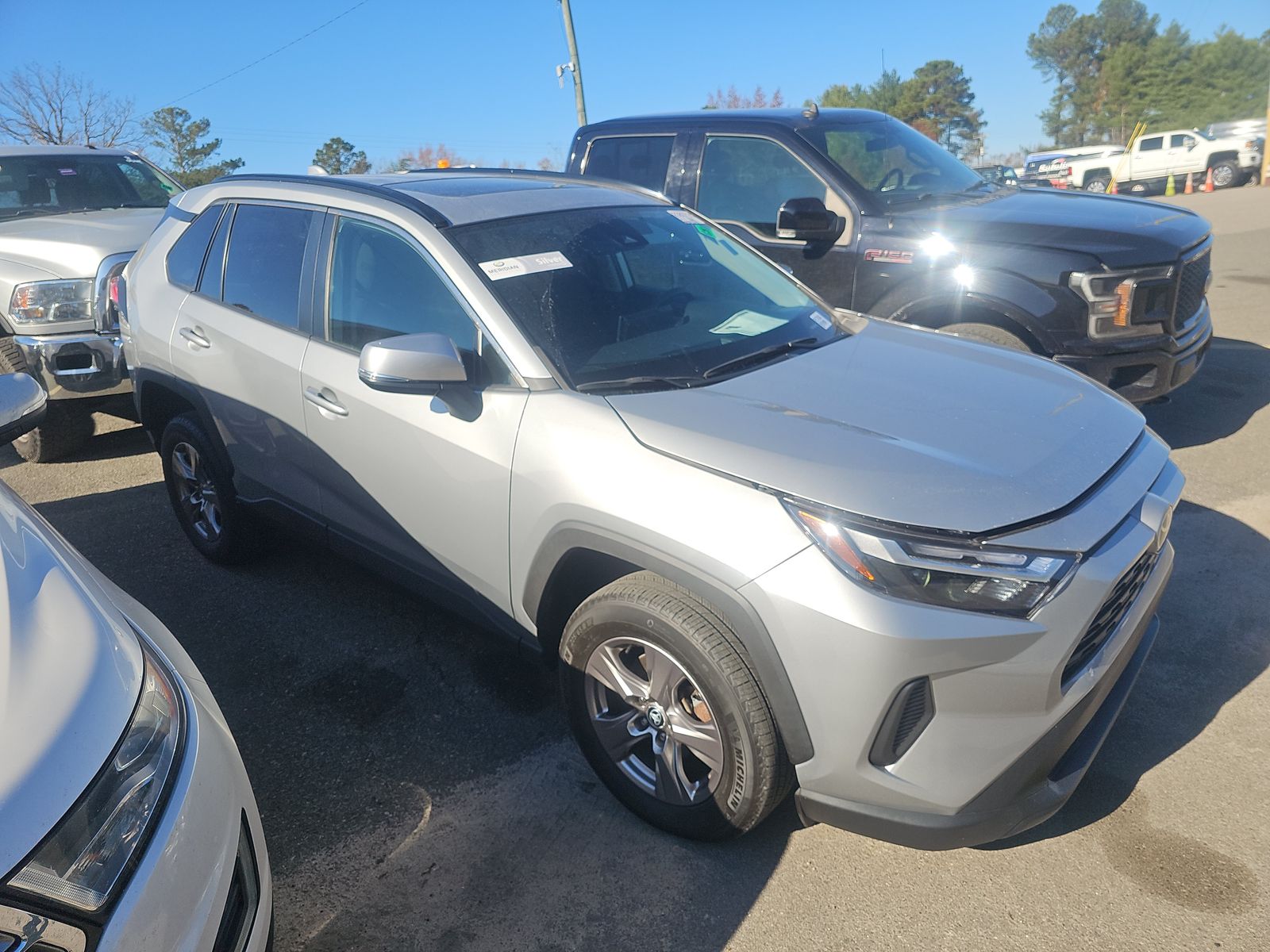 2023 Toyota RAV4 XLE FWD