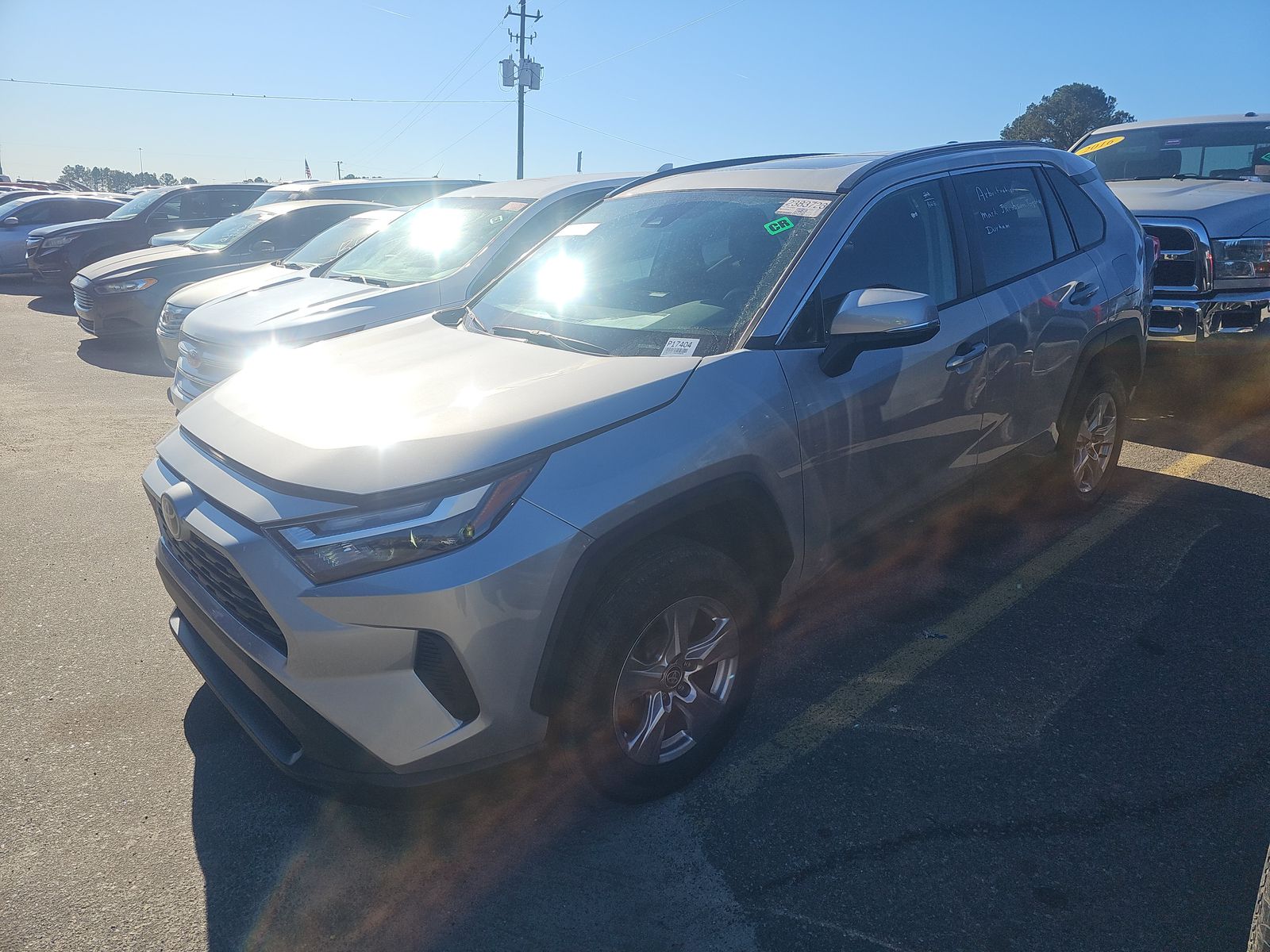 2023 Toyota RAV4 XLE FWD