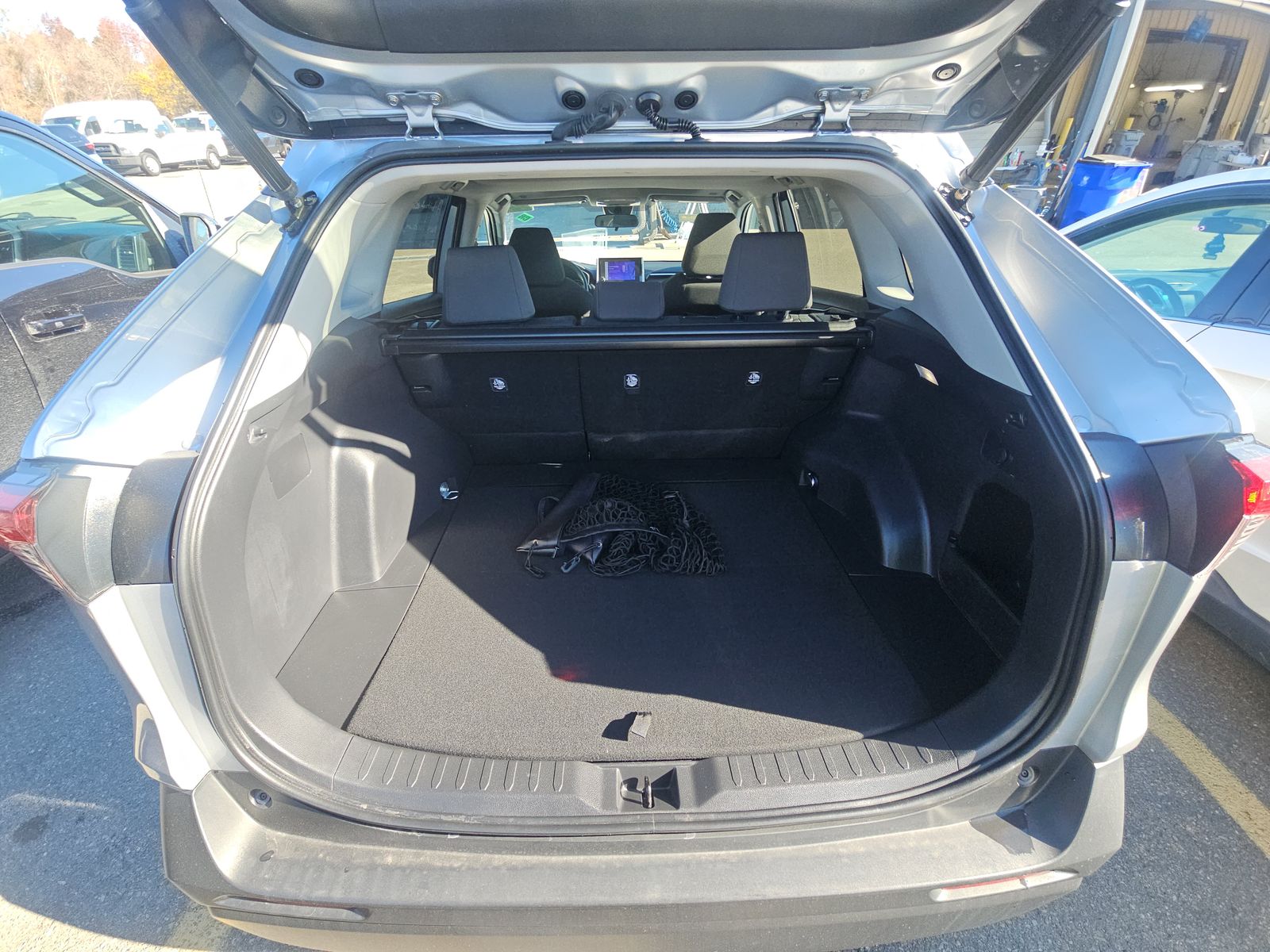 2023 Toyota RAV4 XLE FWD