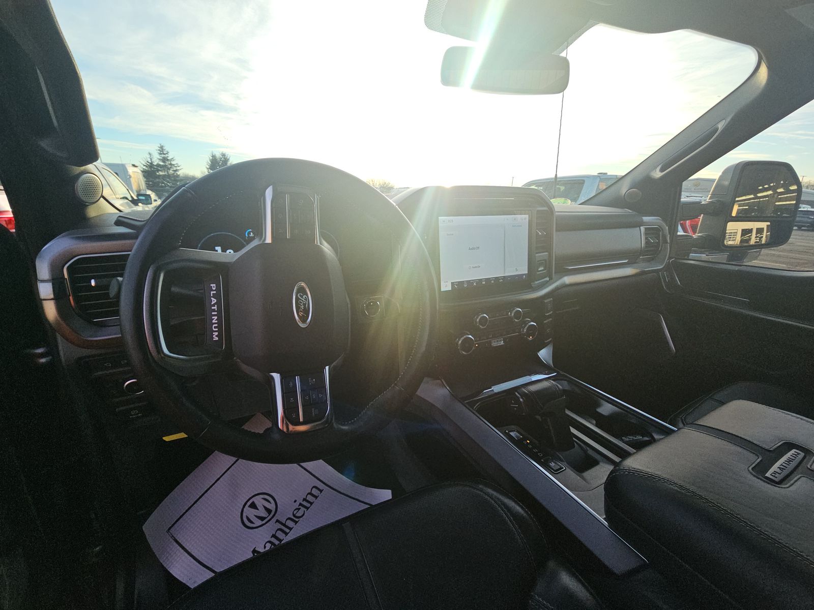 2022 Ford F-150 Hybrid Platinum AWD