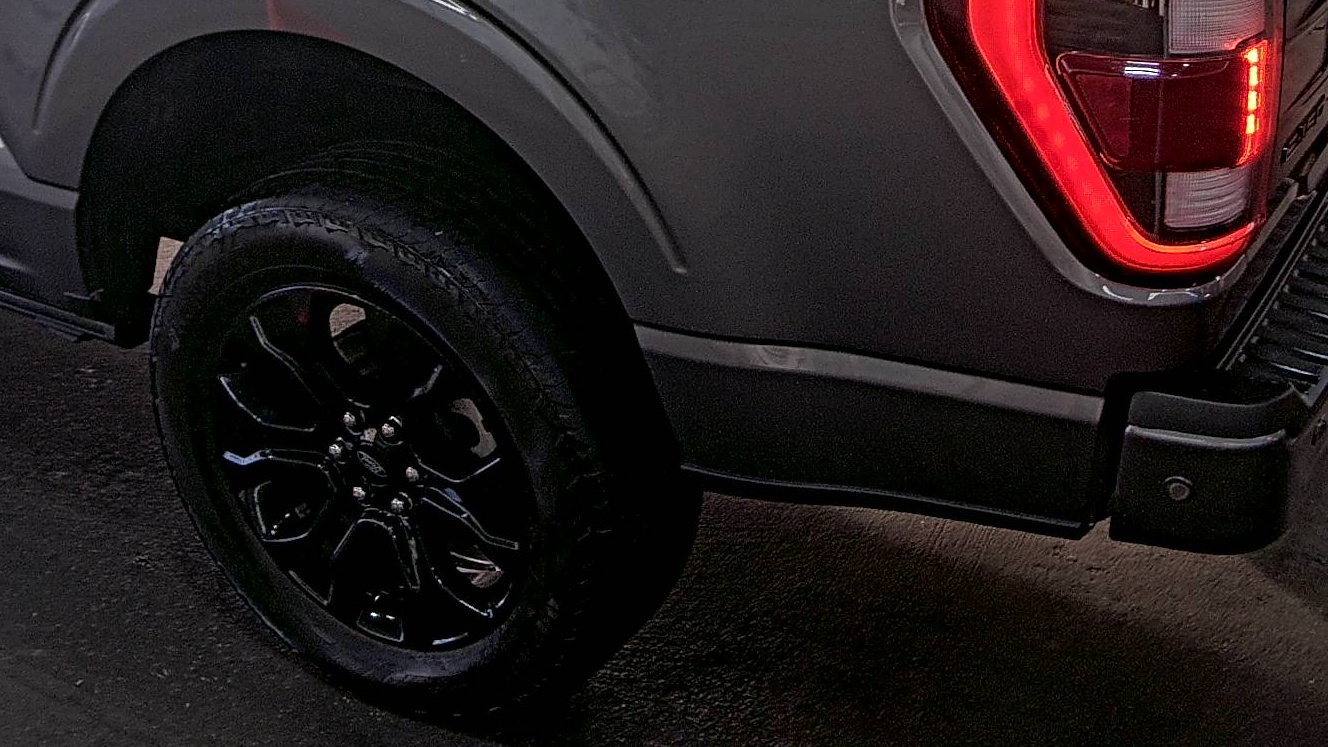 2022 Ford F-150 Hybrid Platinum AWD