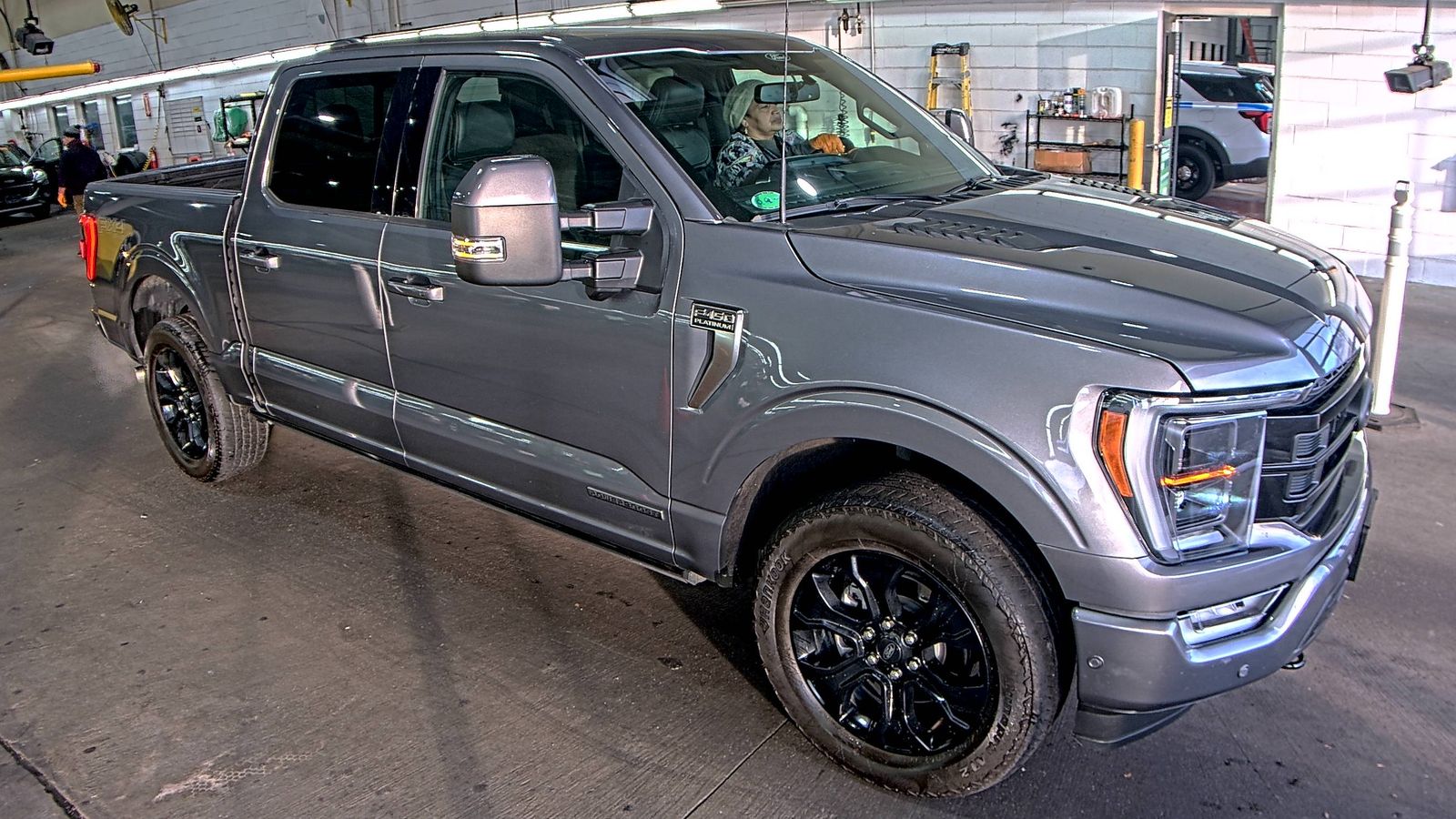 2022 Ford F-150 Hybrid Platinum AWD
