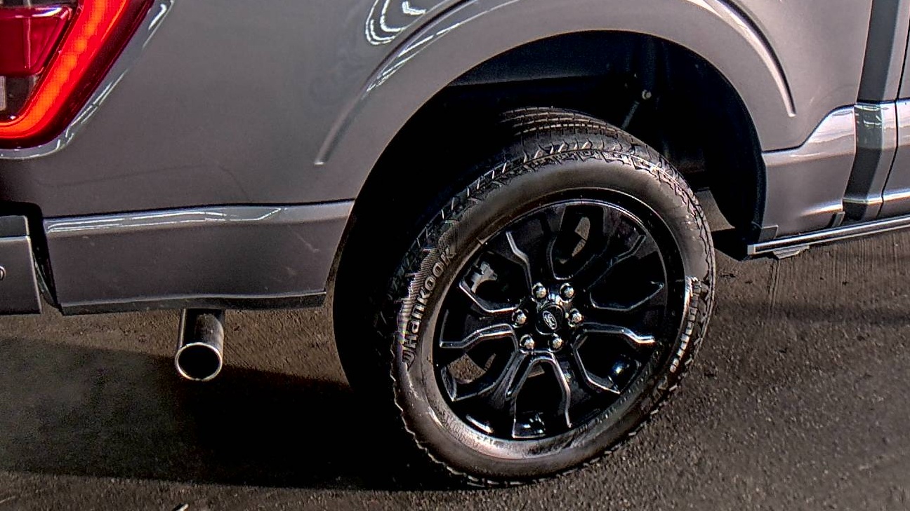 2022 Ford F-150 Hybrid Platinum AWD