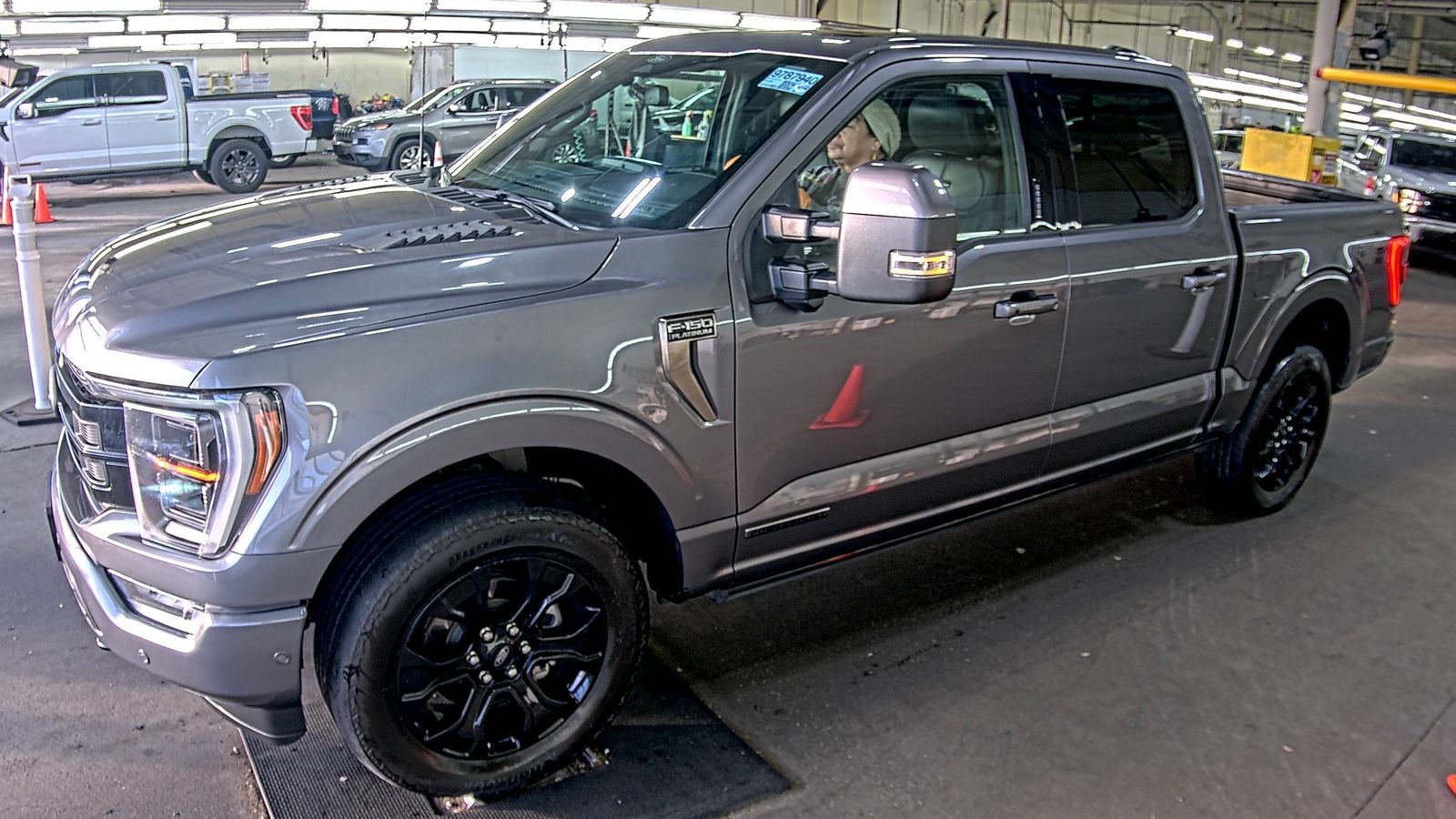 2022 Ford F-150 Hybrid Platinum AWD