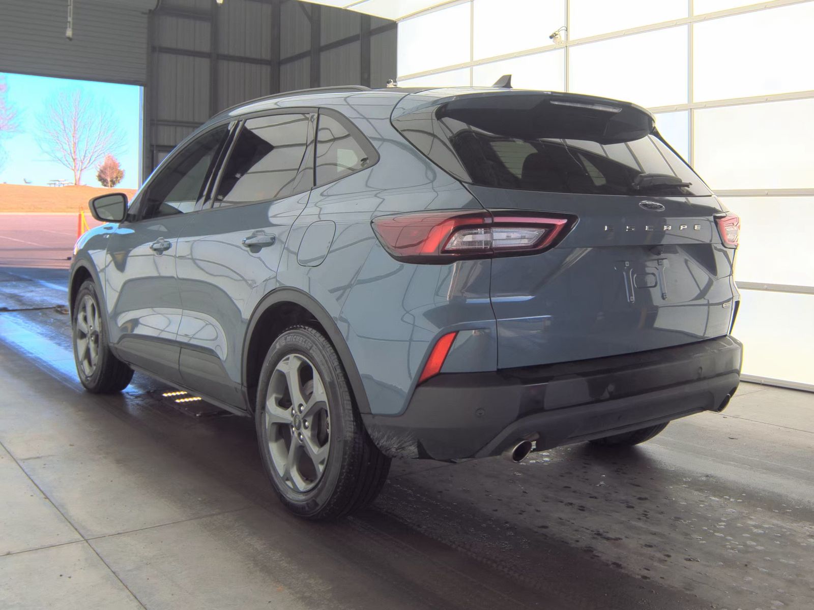 2025 Ford Escape Hybrid ST-Line FWD