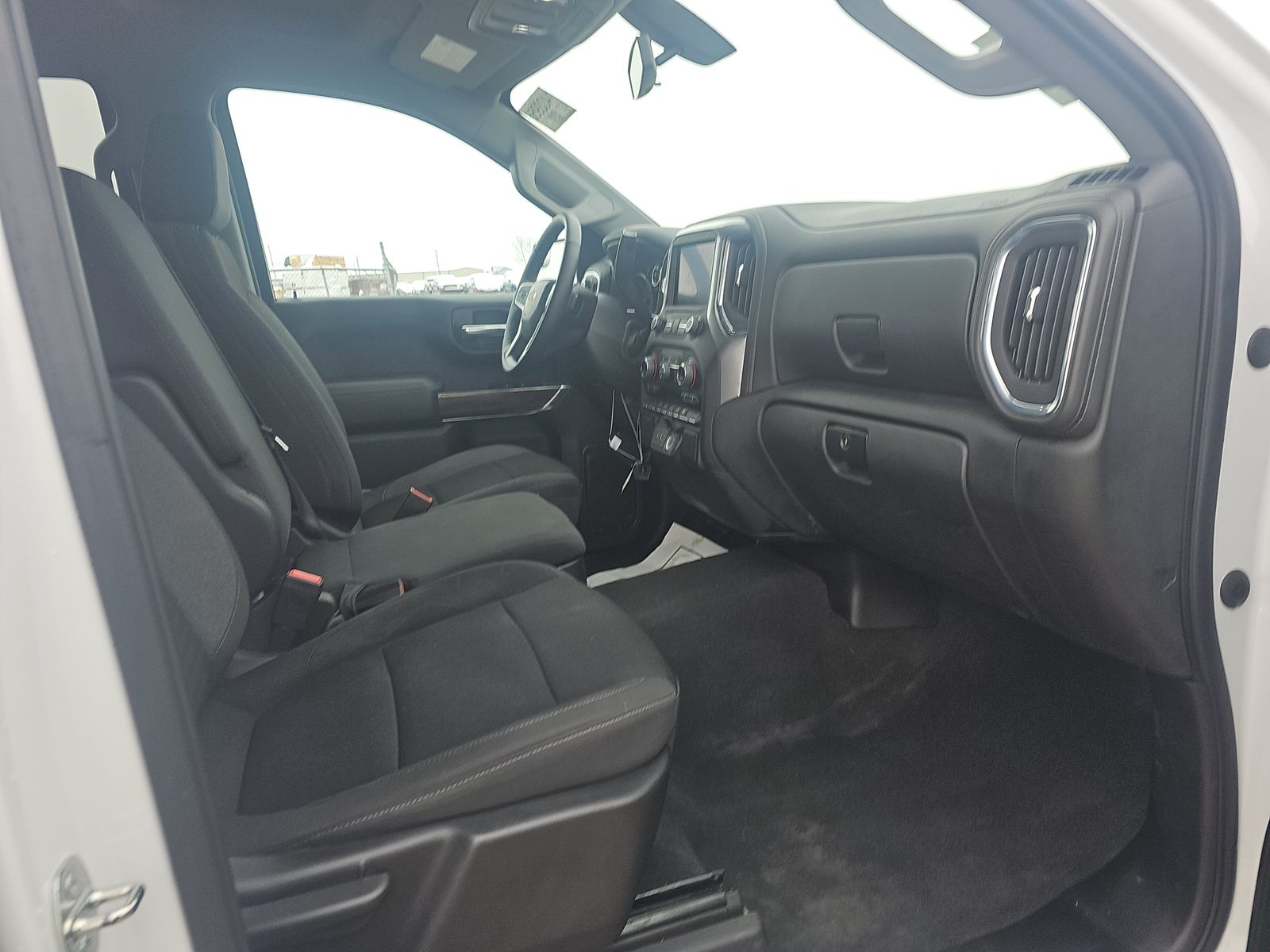 2022 Chevrolet Silverado 1500 LT AWD