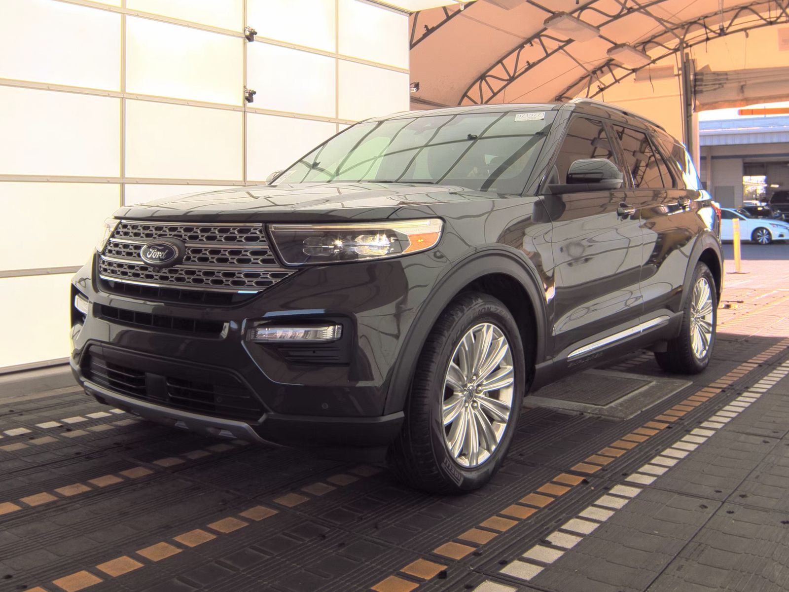 2022 Ford Explorer Limited FWD