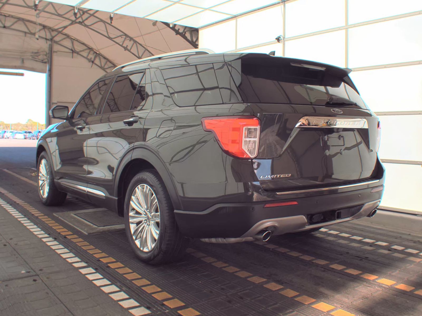 2022 Ford Explorer Limited FWD
