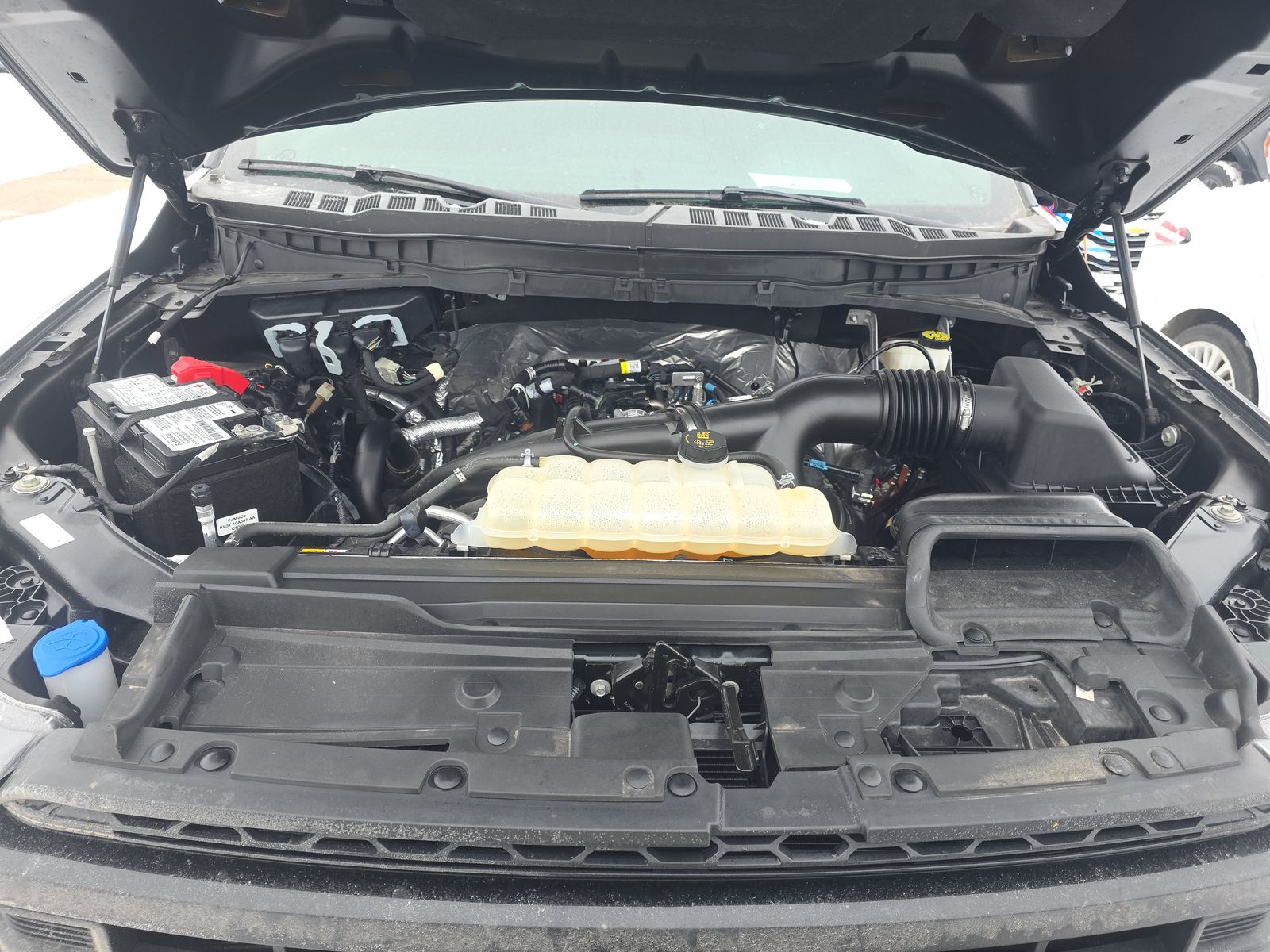 2023 Ford F-150 Lariat AWD