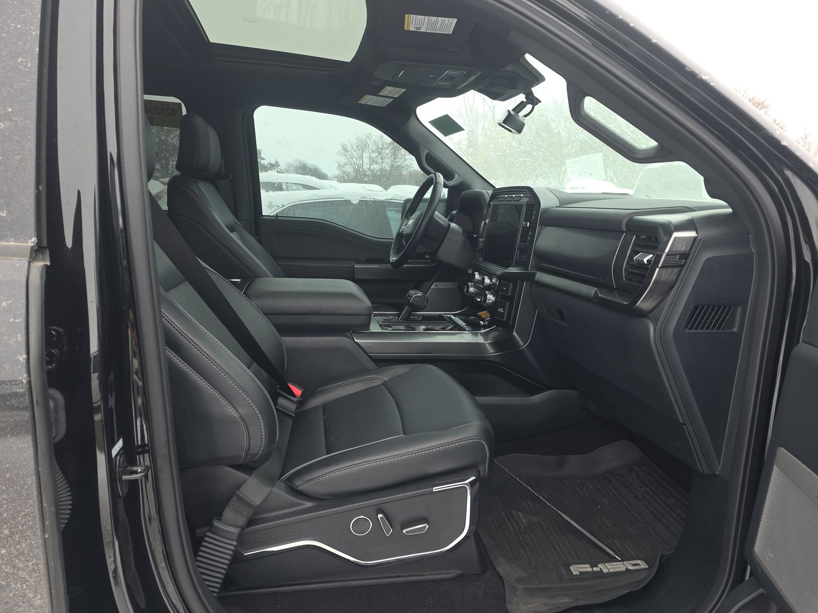 2023 Ford F-150 Lariat AWD