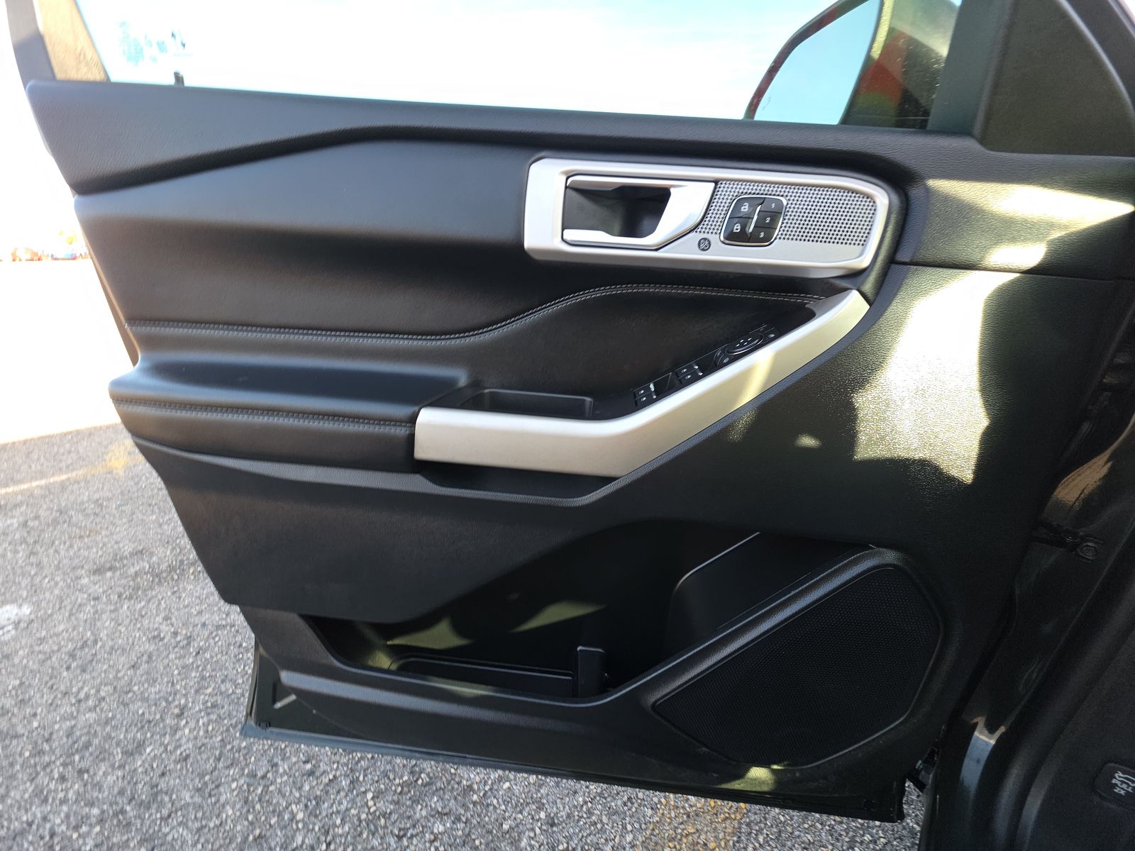 2022 Ford Explorer Limited FWD