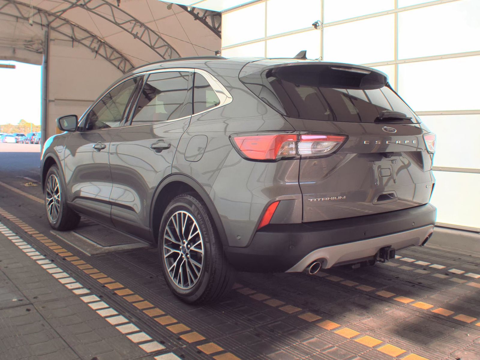 2022 Ford Escape Plug-In Hybrid Titanium FWD