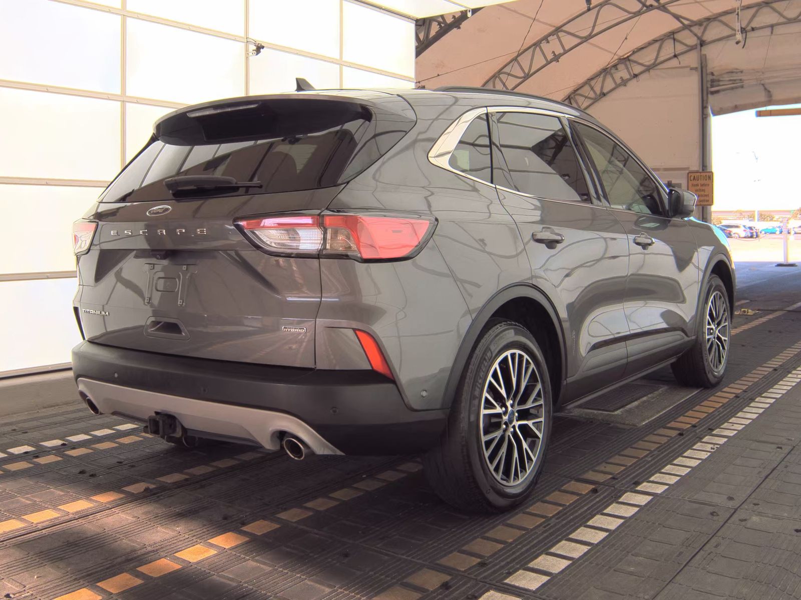 2022 Ford Escape Plug-In Hybrid Titanium FWD