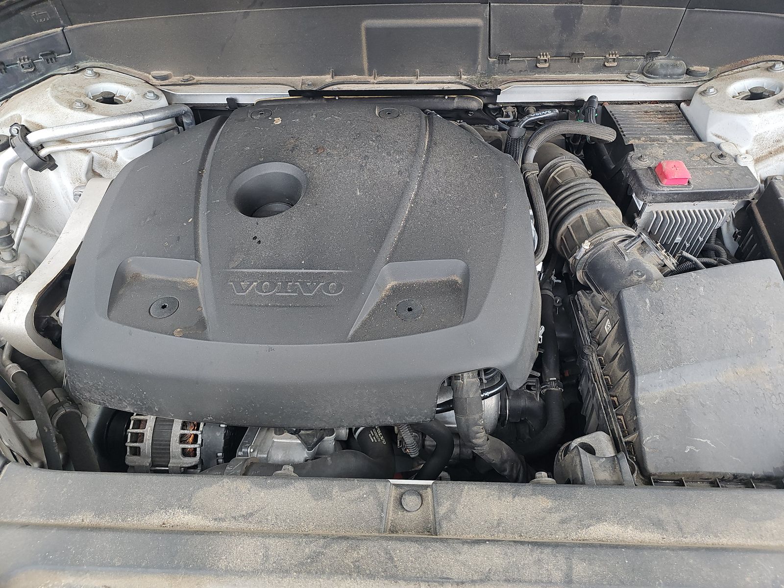 2021 Volvo XC90 T6 Momentum AWD