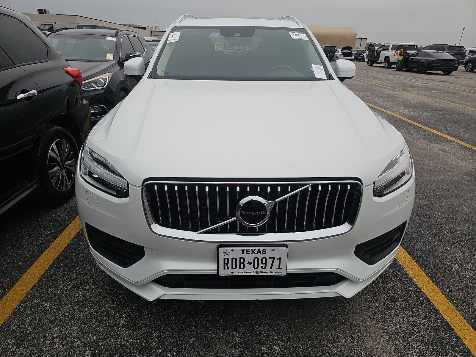 2021 Volvo XC90 T6 Momentum AWD