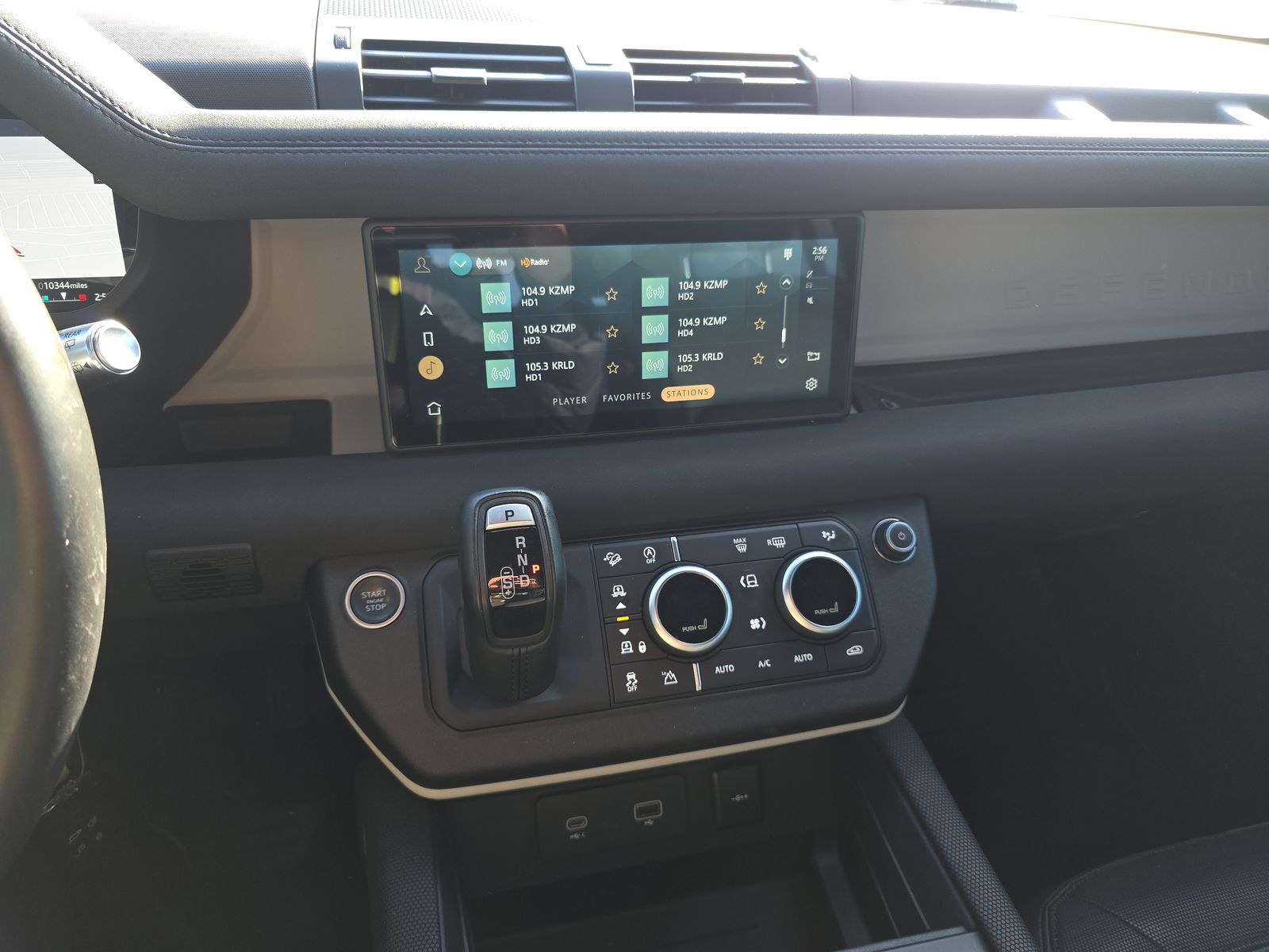 2022 Land Rover Defender 90 X-Dynamic S AWD