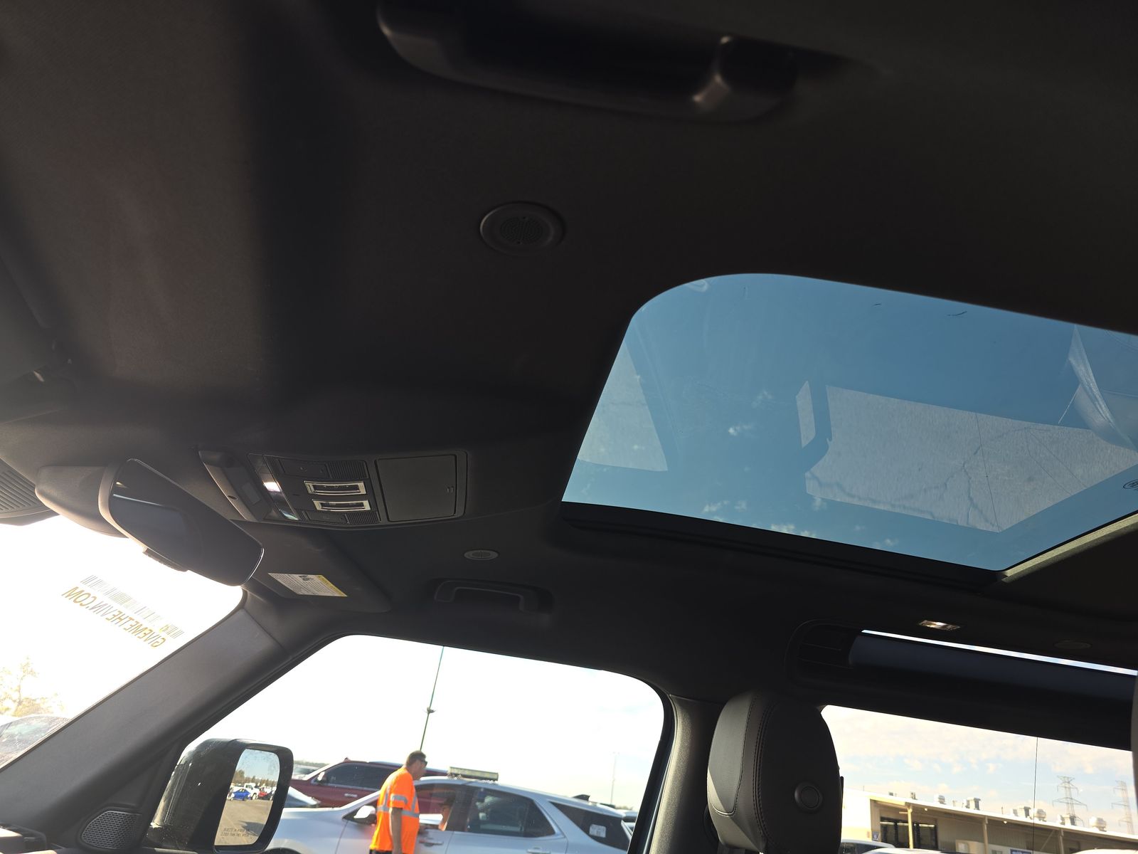 2022 Land Rover Defender 90 X-Dynamic S AWD