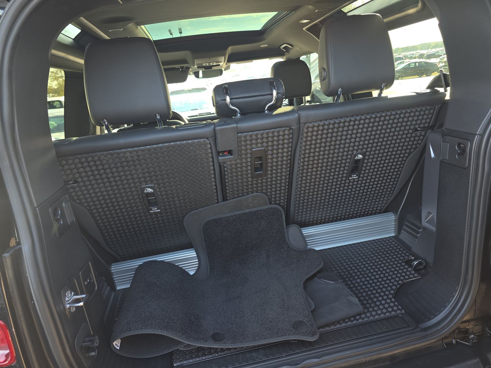 2022 Land Rover Defender 90 X-Dynamic S AWD