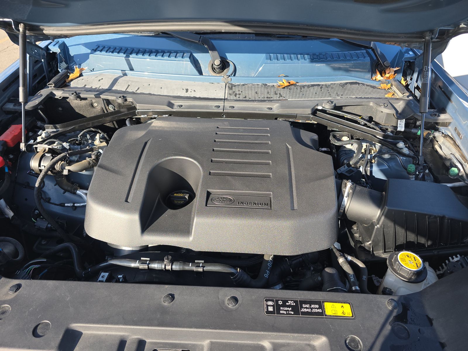 2022 Land Rover Defender 90 X-Dynamic S AWD