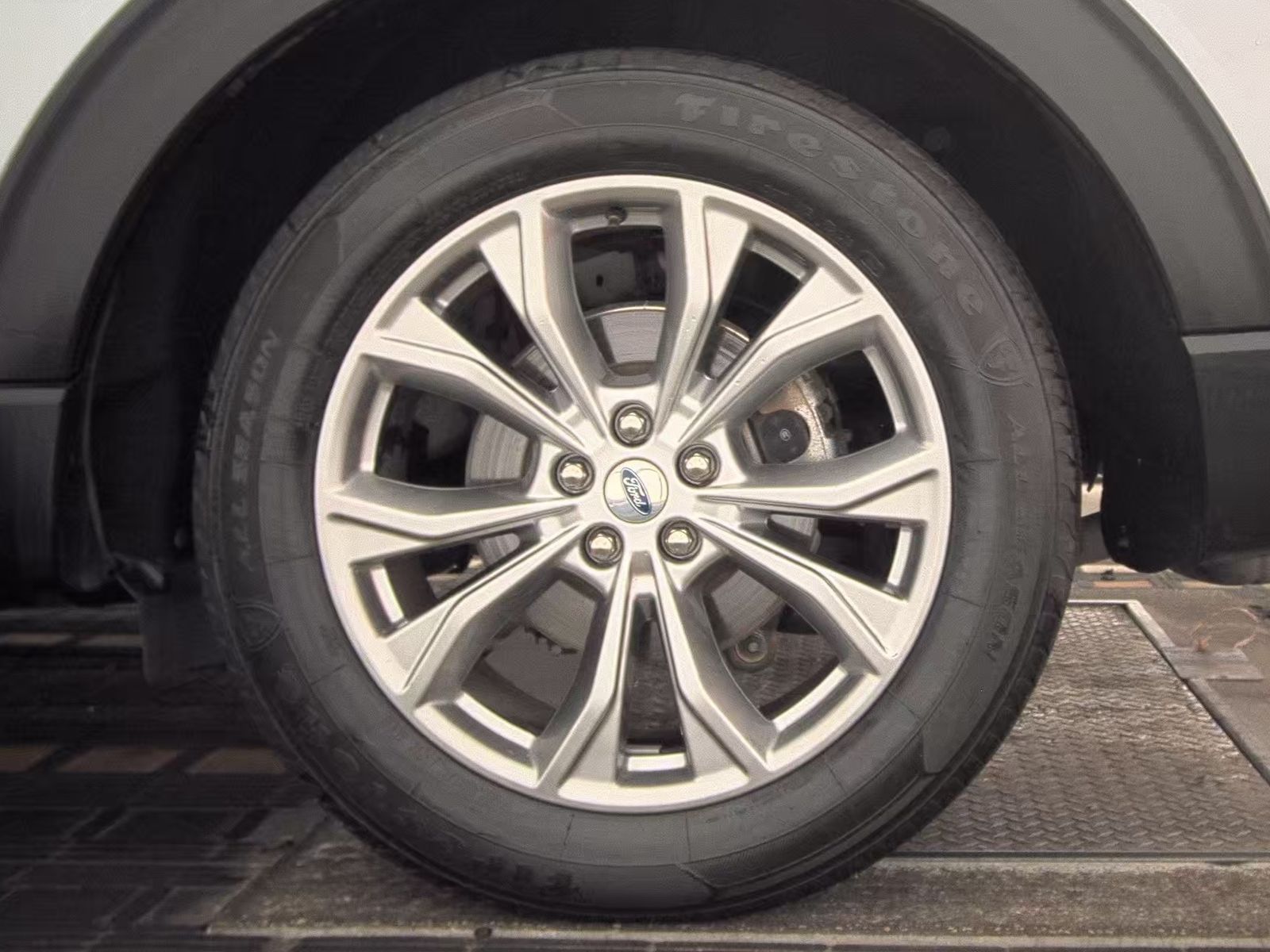 2022 Ford Explorer XLT FWD