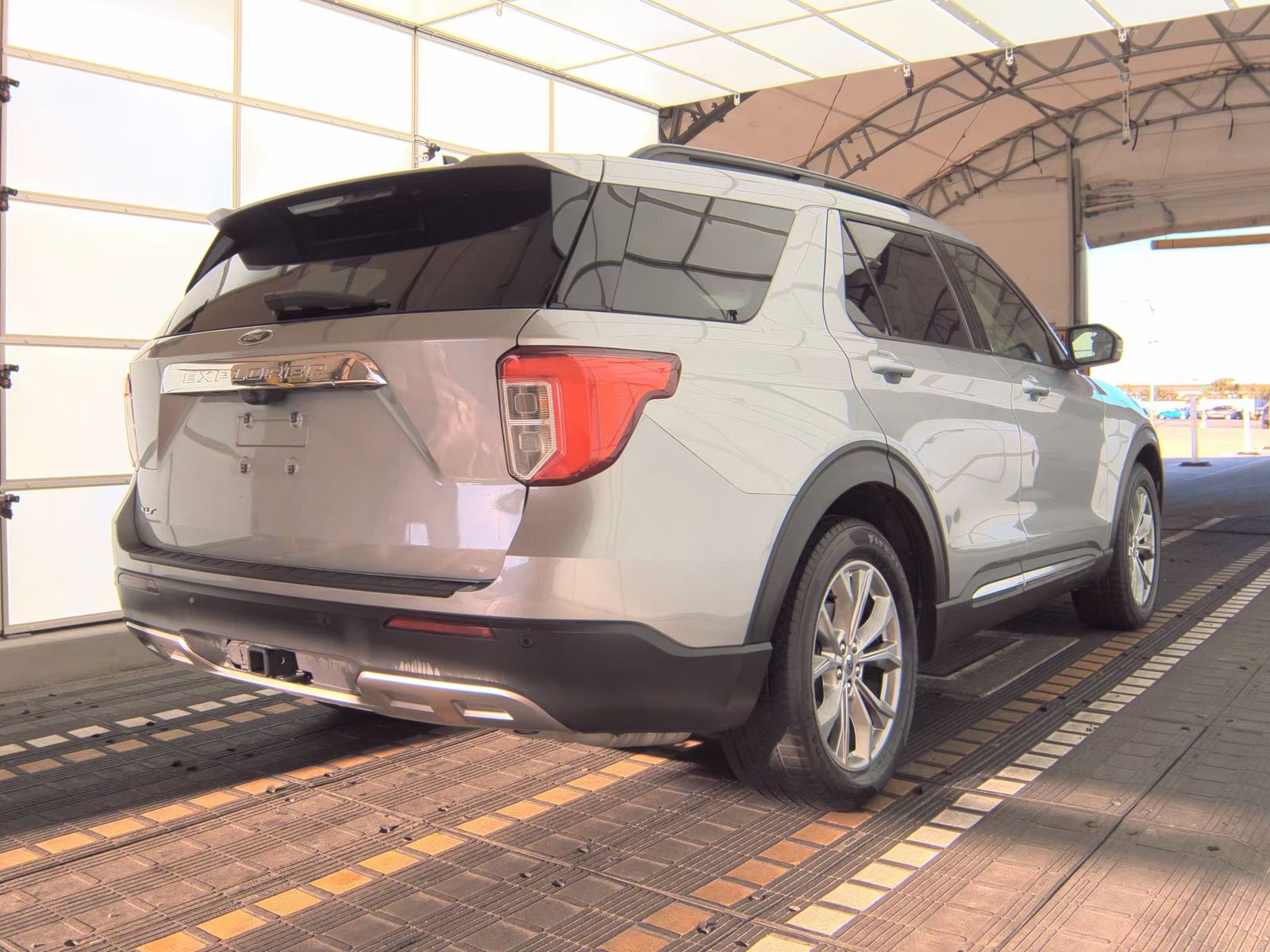 2022 Ford Explorer XLT FWD