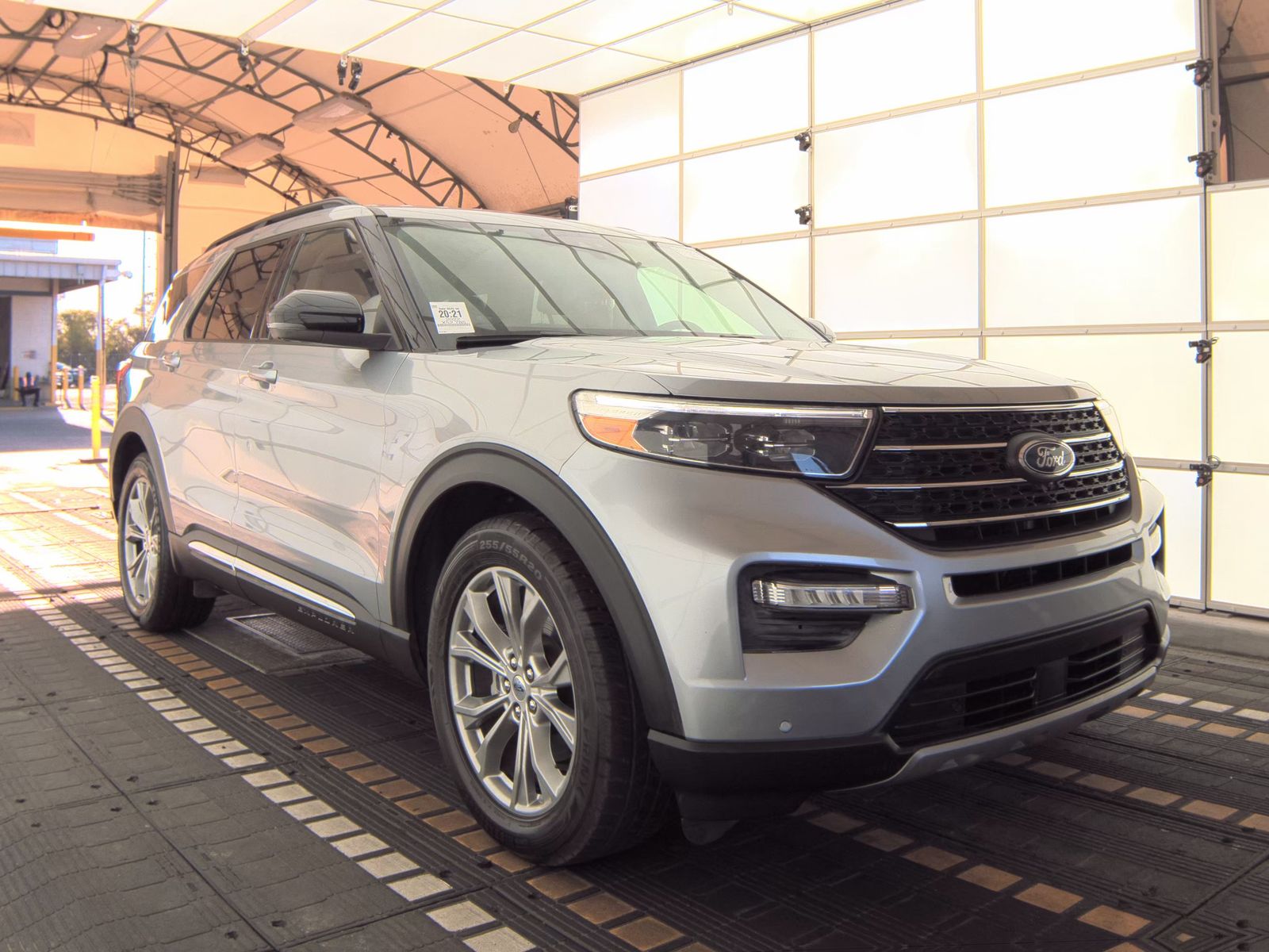 2022 Ford Explorer XLT FWD