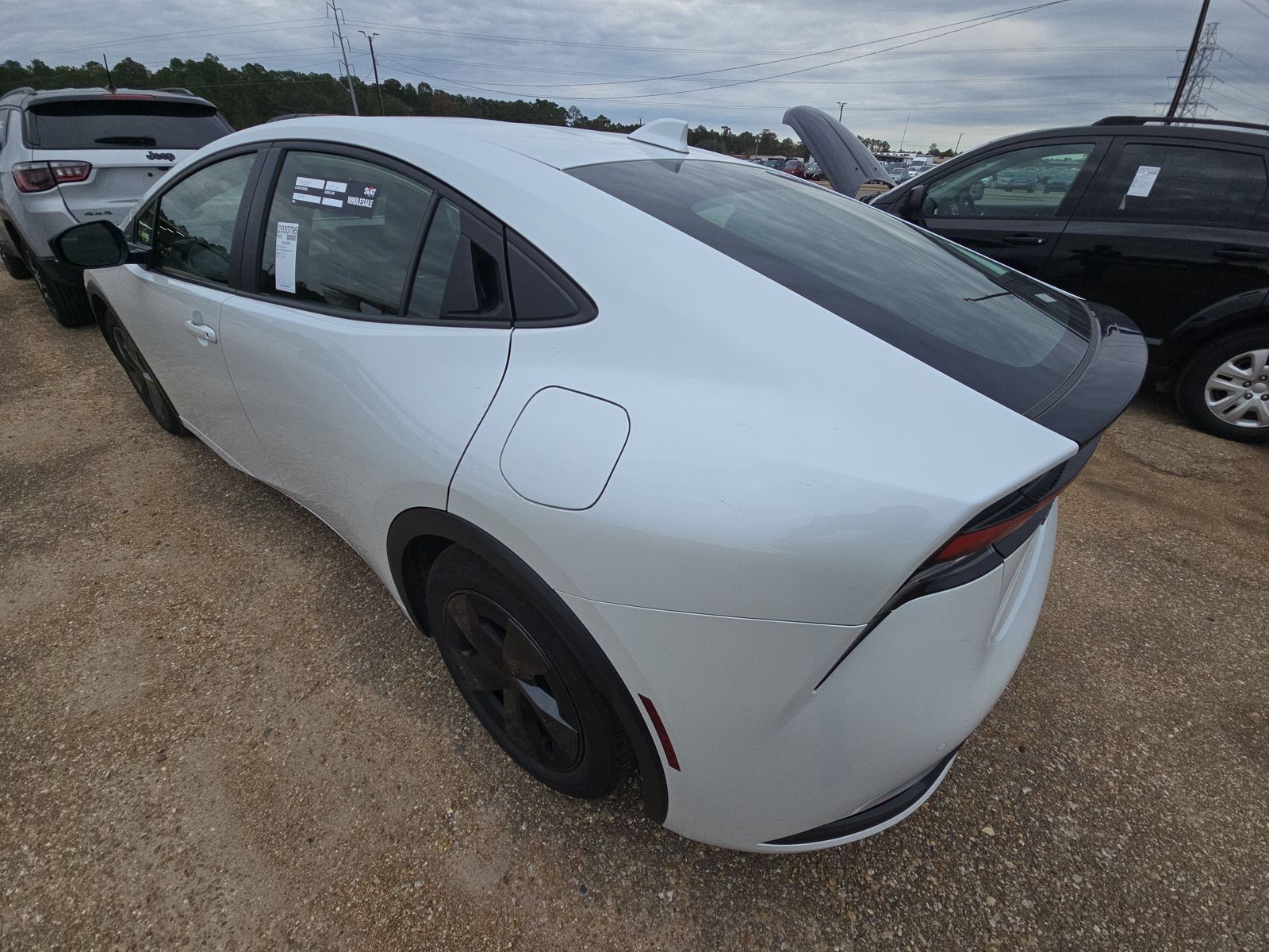 2025 Toyota Prius LE FWD