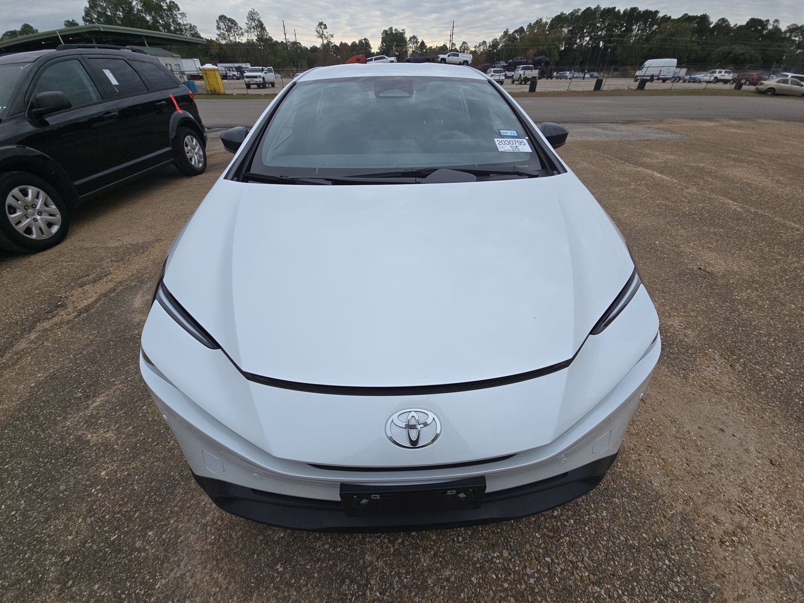 2025 Toyota Prius LE FWD