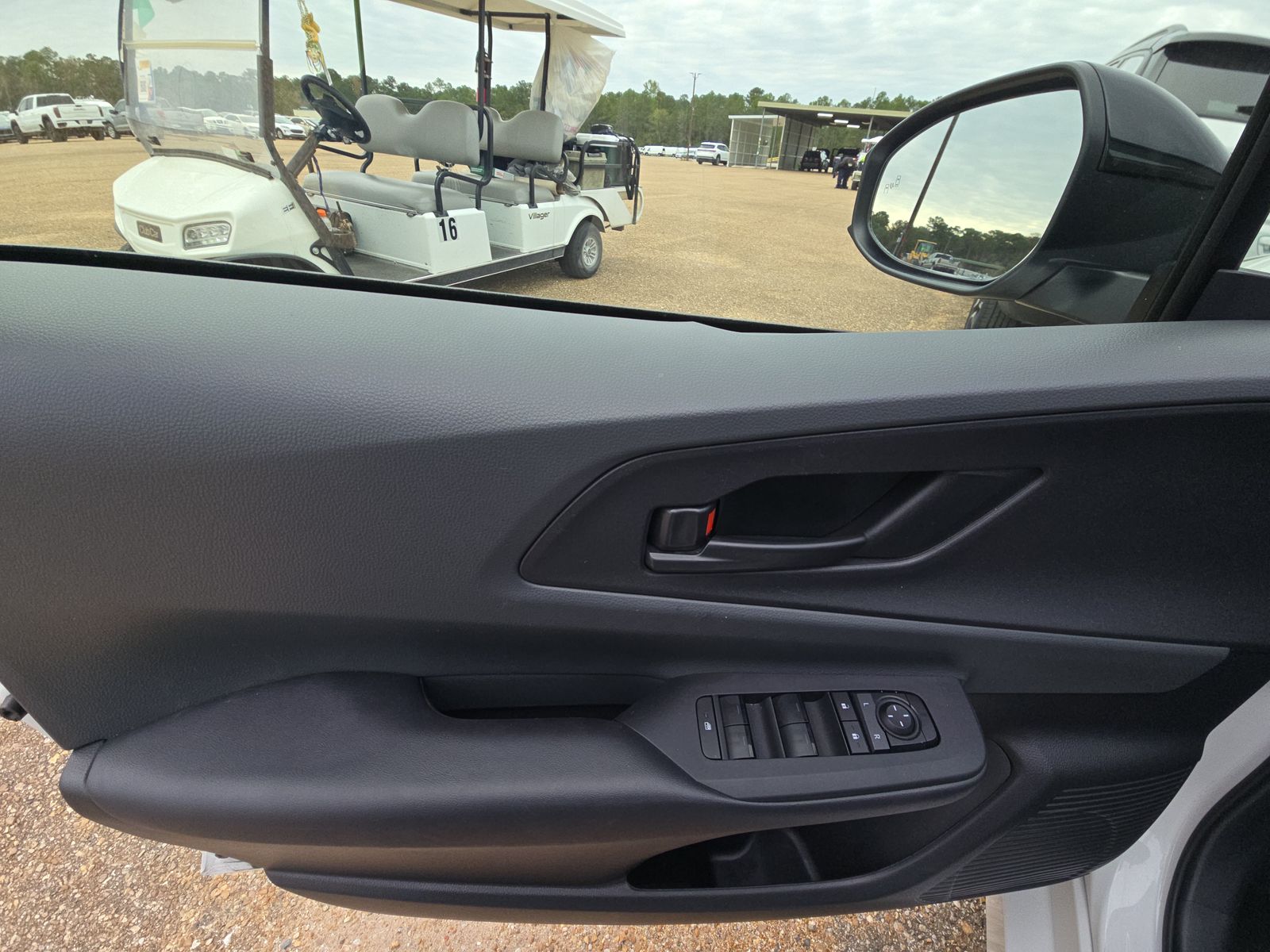 2025 Toyota Prius LE FWD