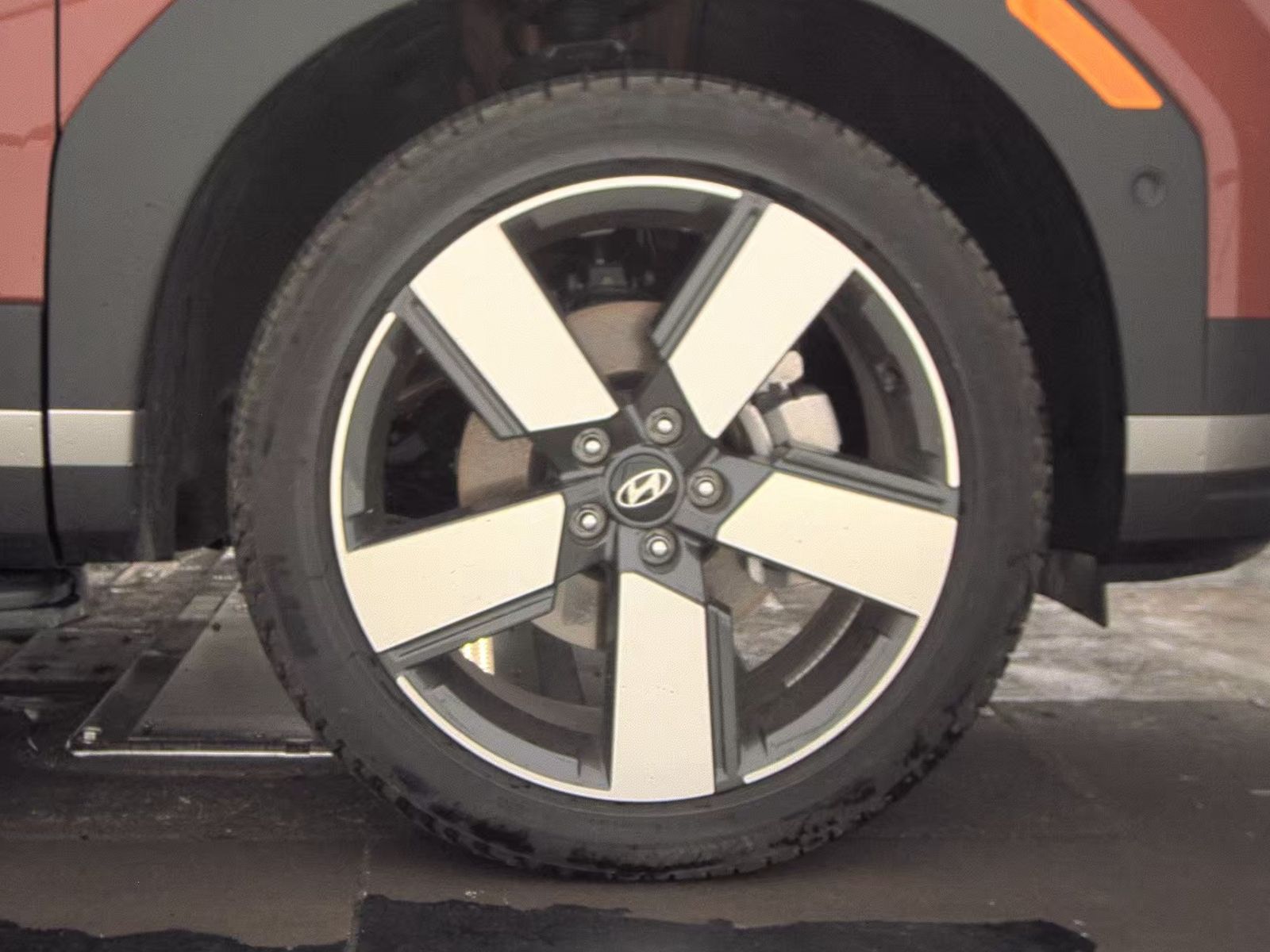 2025 Hyundai Santa Fe Hybrid Limited FWD