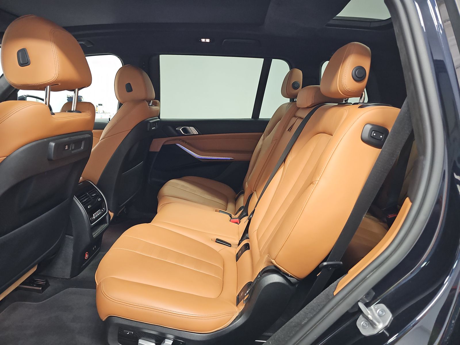 2022 BMW X7 xDrive40i AWD