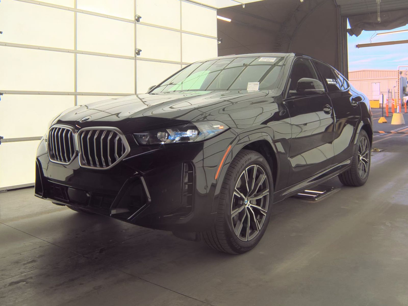 2025 BMW X6 xDrive40i AWD