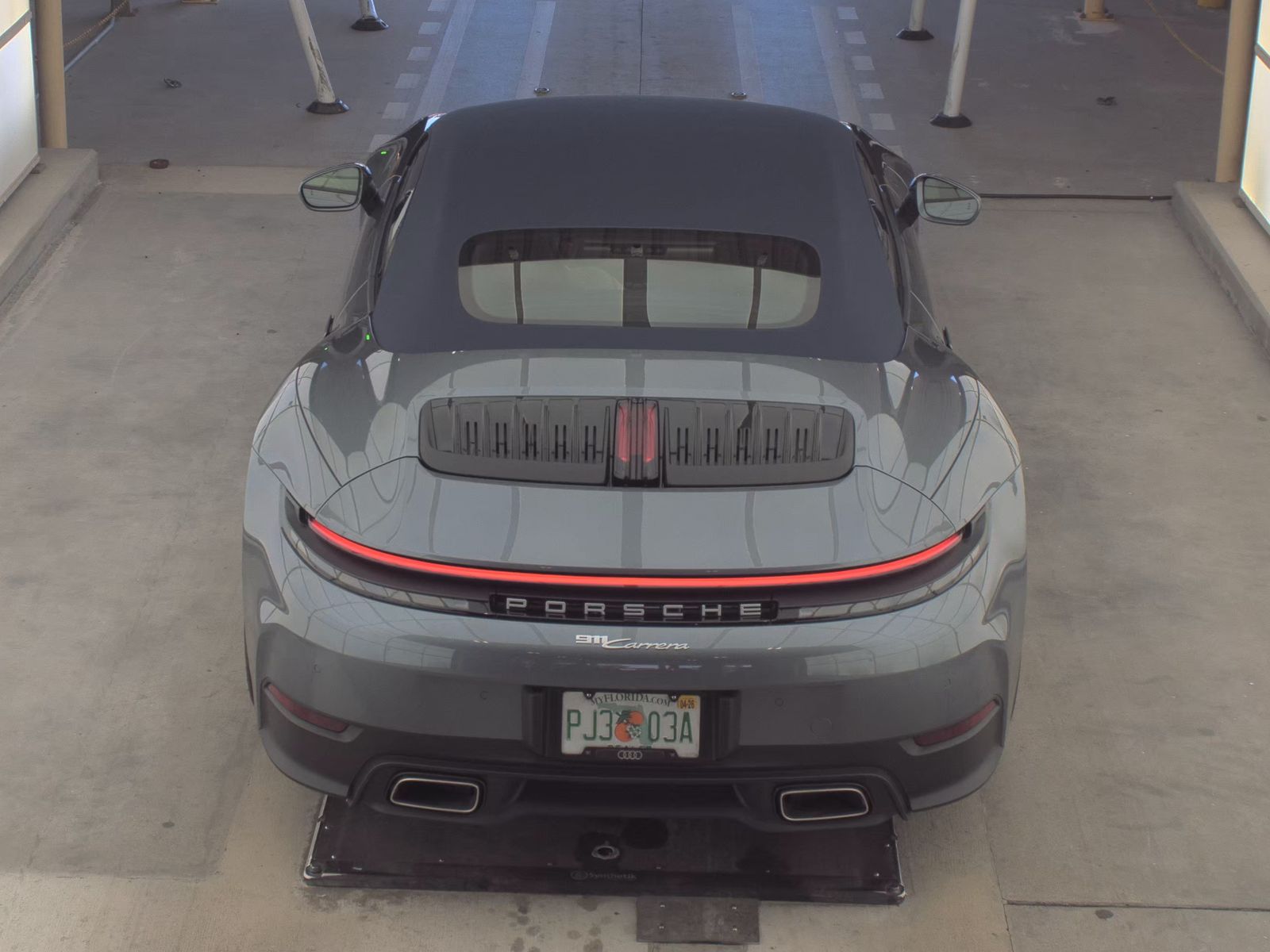 2025 Porsche 911 Carrera RWD