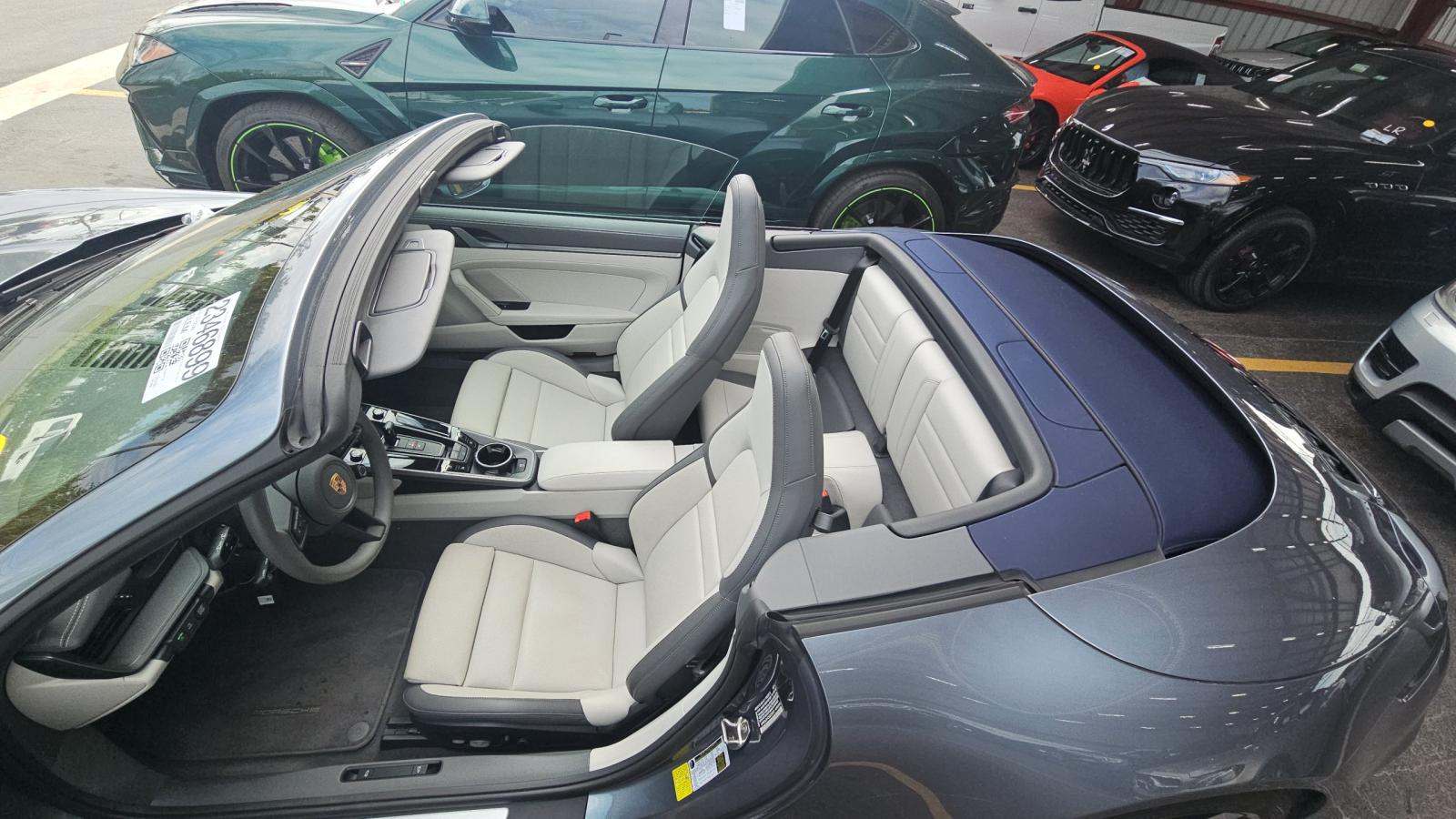 2025 Porsche 911 Carrera RWD