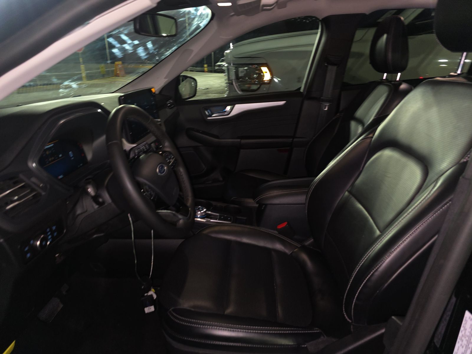 2023 Ford Escape Hybrid Platinum FWD