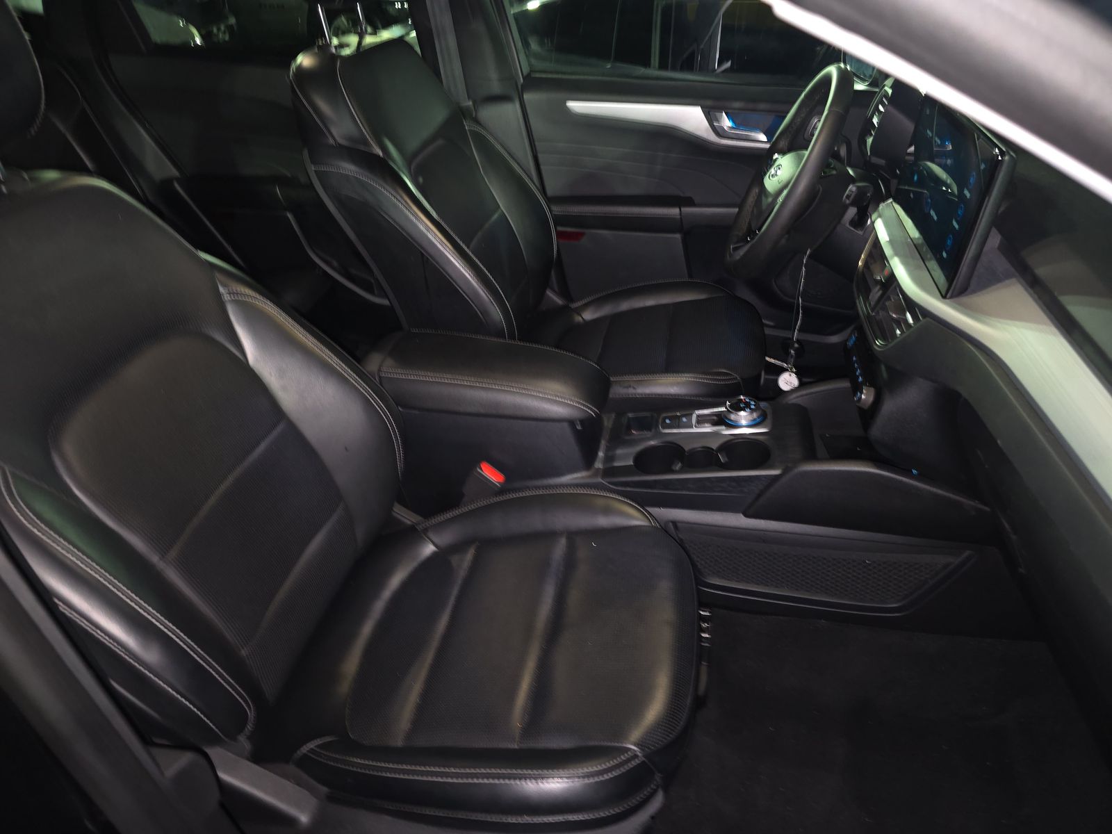 2023 Ford Escape Hybrid Platinum FWD